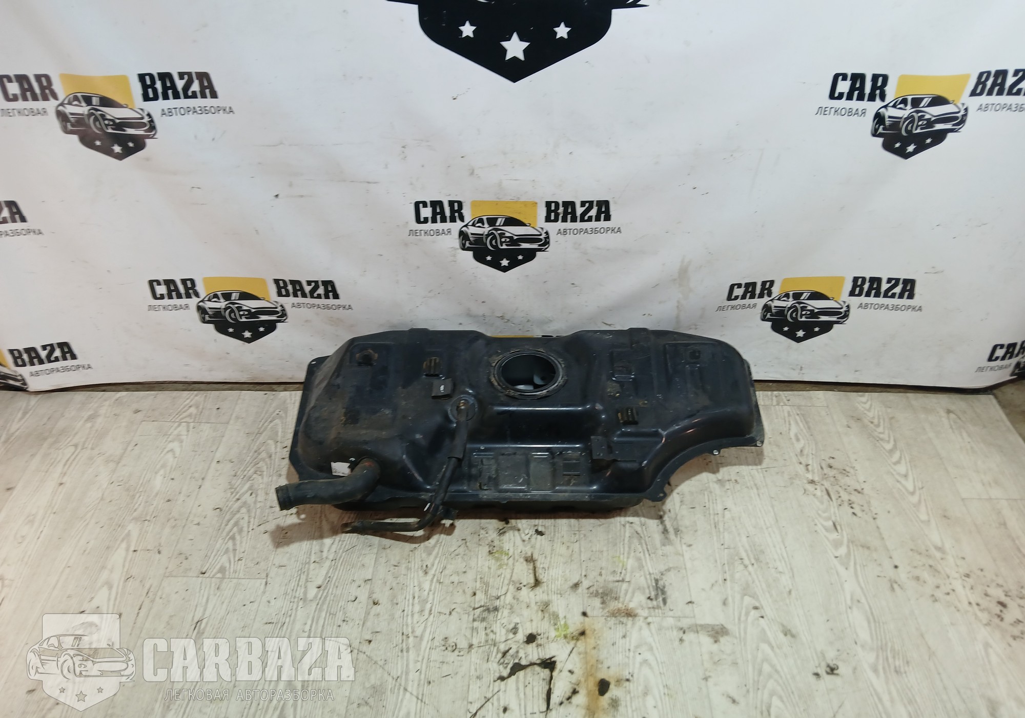 311504L000 Бак топливный G4FC БЕНЗИН для Kia Rio