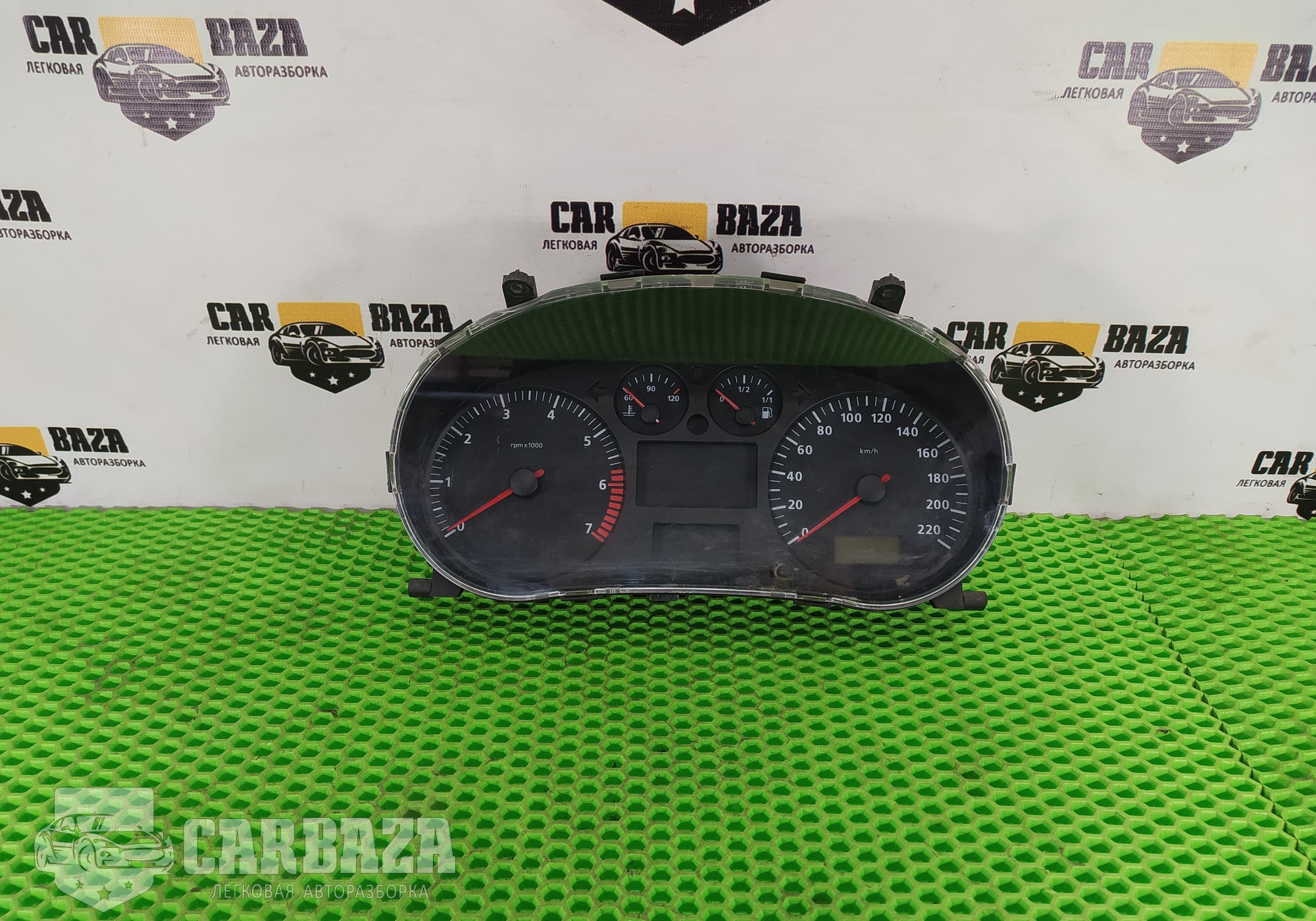 06K0920801A Панель приборов для Seat Cordoba I (с 1993 по 2002)