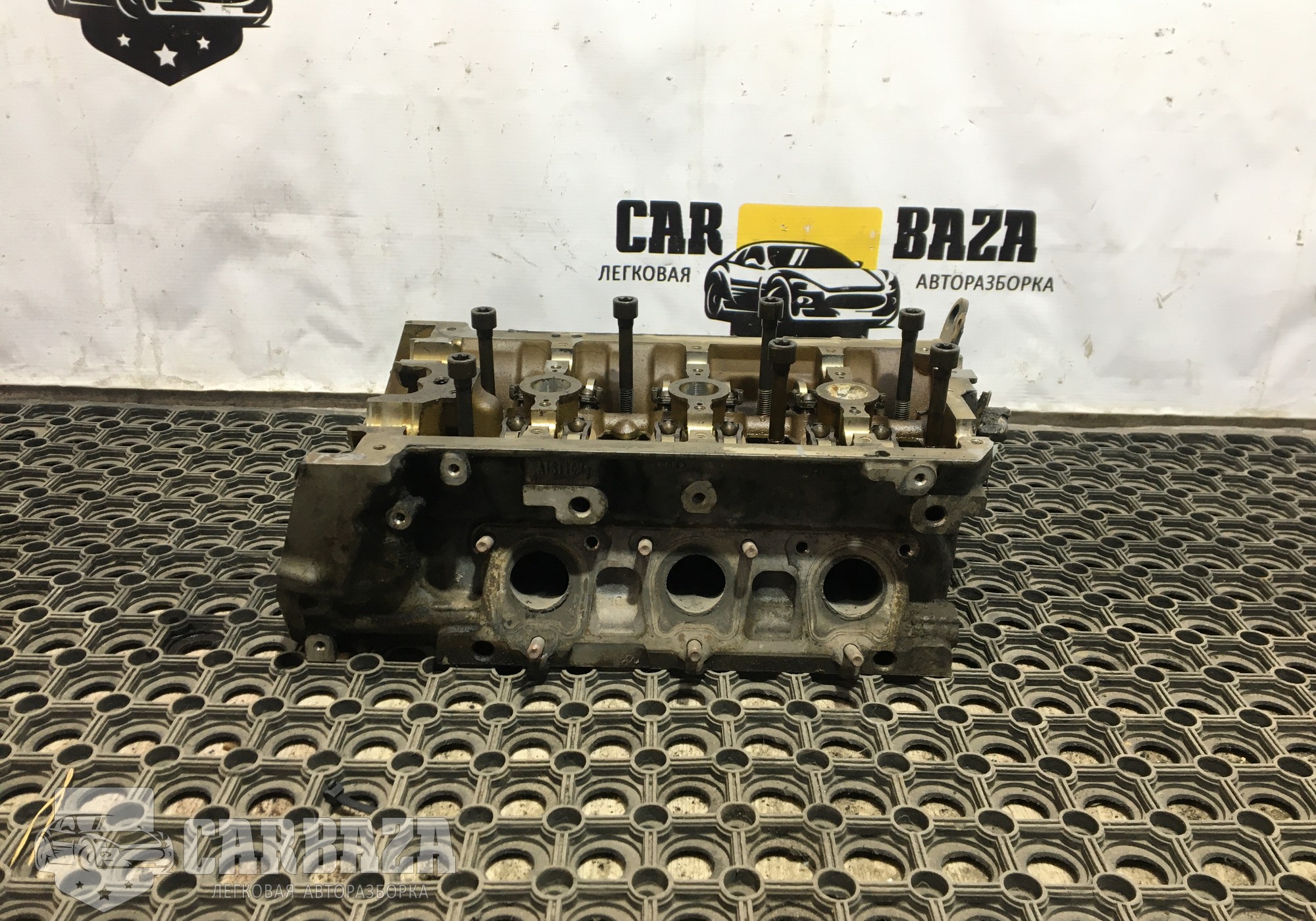 06E103404A Головка блока цилиндров правая R 3.2 CAL для Audi