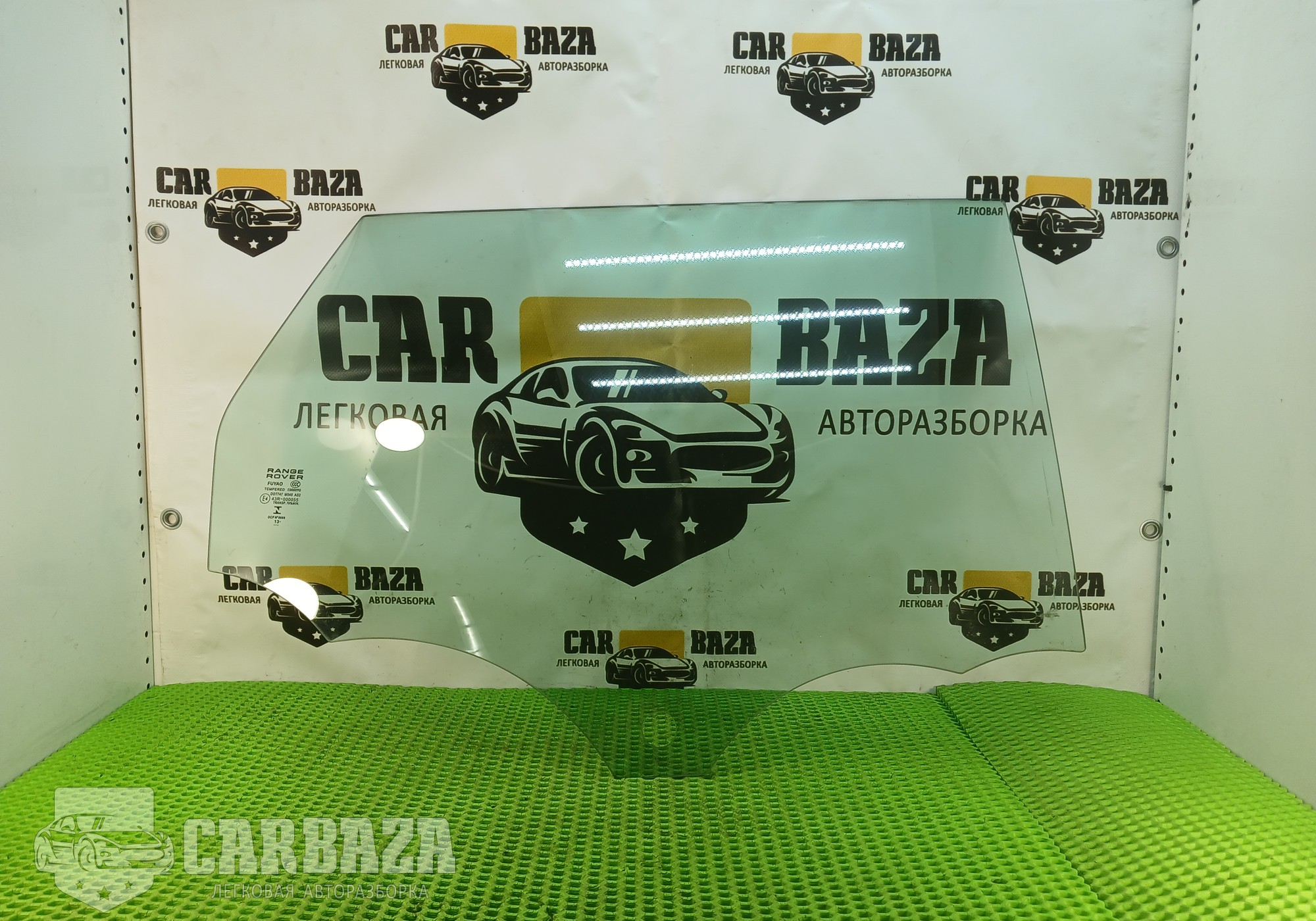 LR026714 Стекло заднее правое L538 для Land Rover Range Rover Evoque (с 2011)
