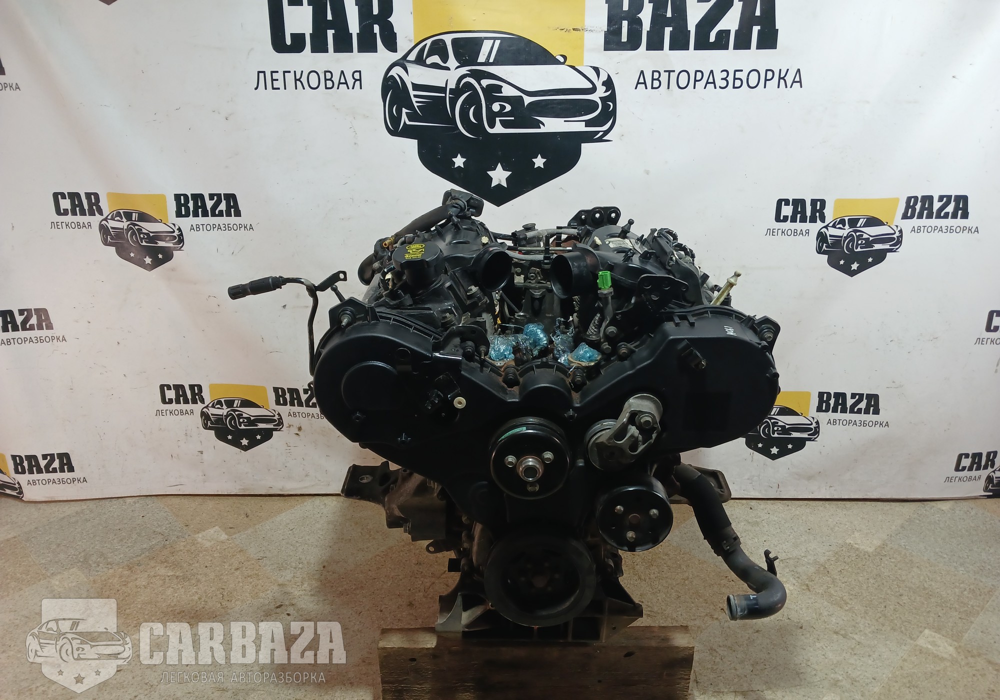 LR013047 Двигатель 306DT 3.0 л. дизель для Land Rover Range Rover Velar