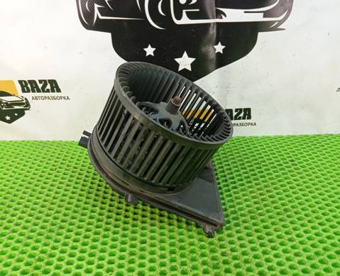 1J1819021B Вентилятор отопителя для Skoda Octavia II (с 2004 по 2013)