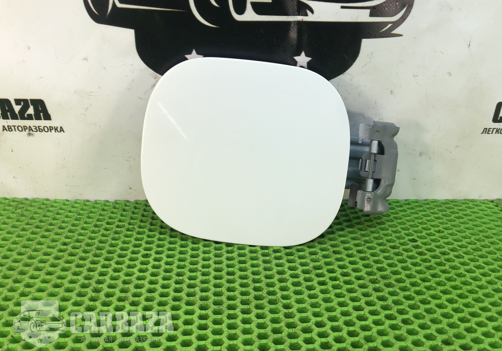 788301CA0A Лючок бензобака