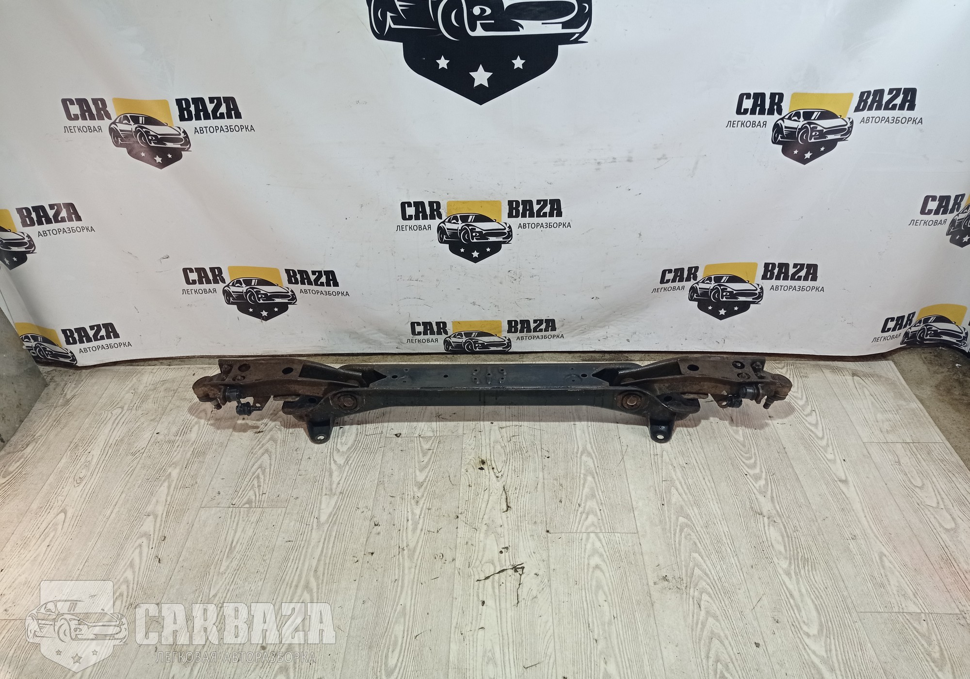 542104A000 Балка передняя поперечная для Hyundai Starex (с 1996 по 2007)