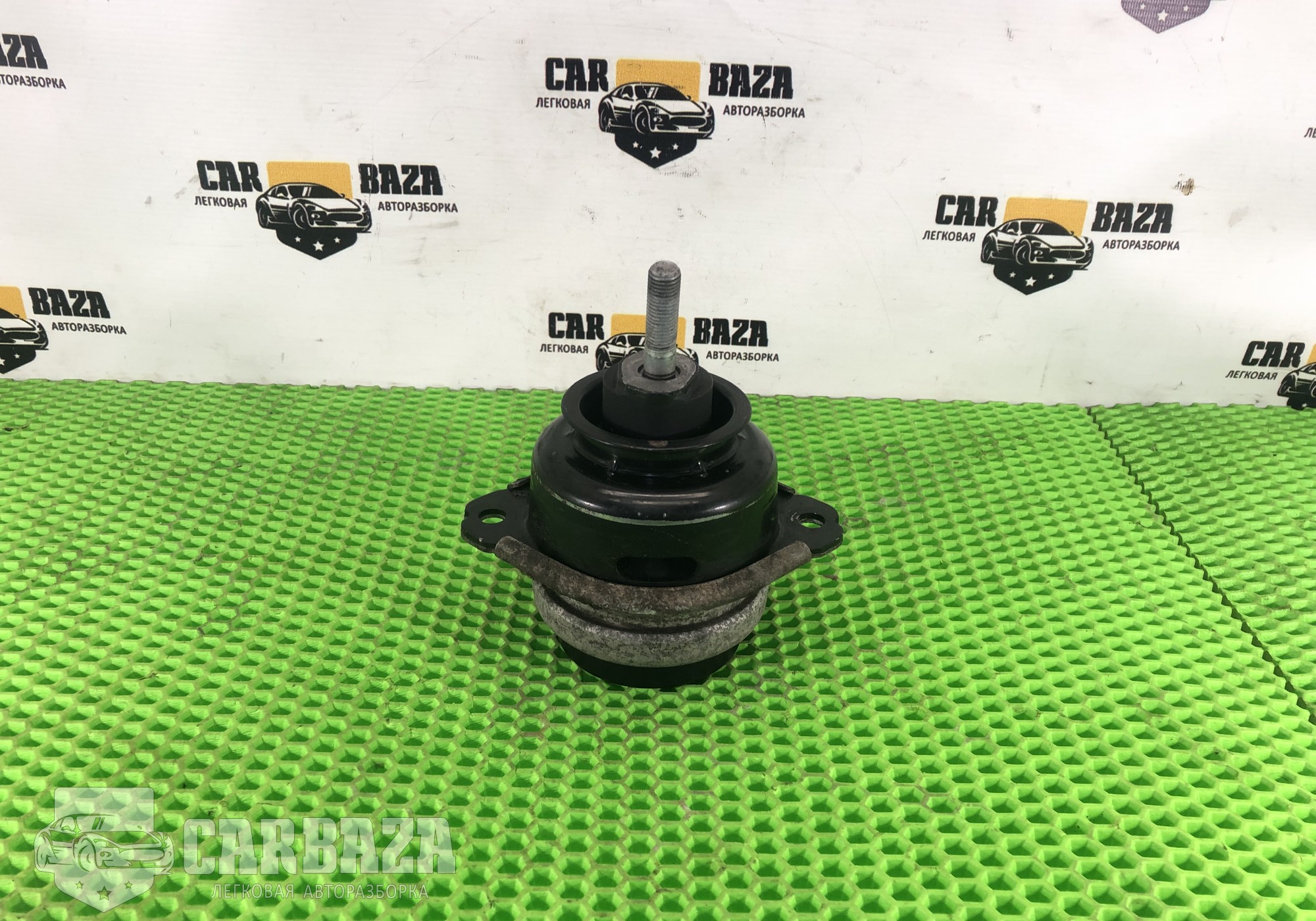 7L8199131A Опора двигателя для Volkswagen Touareg