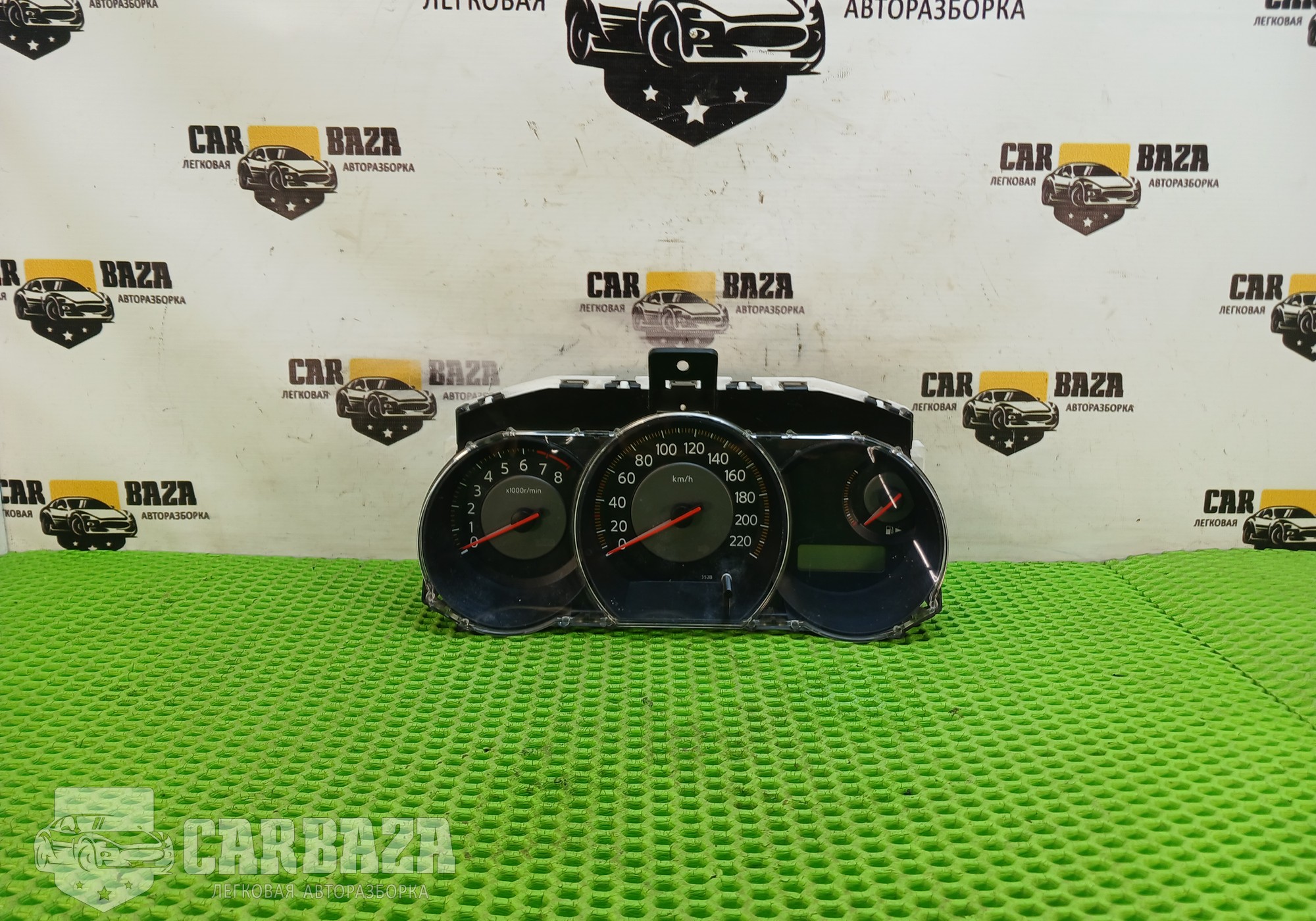 24810EM00D Панель приборов С11 1.6л МКПП для Nissan Tiida I (с 2004 по 2014)