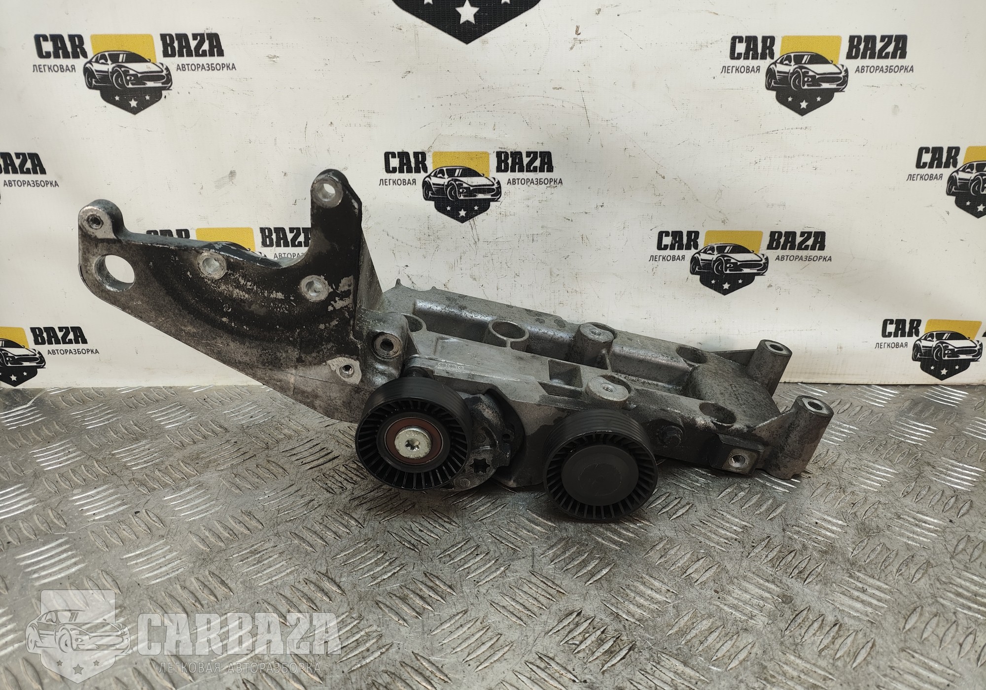 30757168 Кронштейн генератора для Volvo S60 I (с 2000 по 2010)