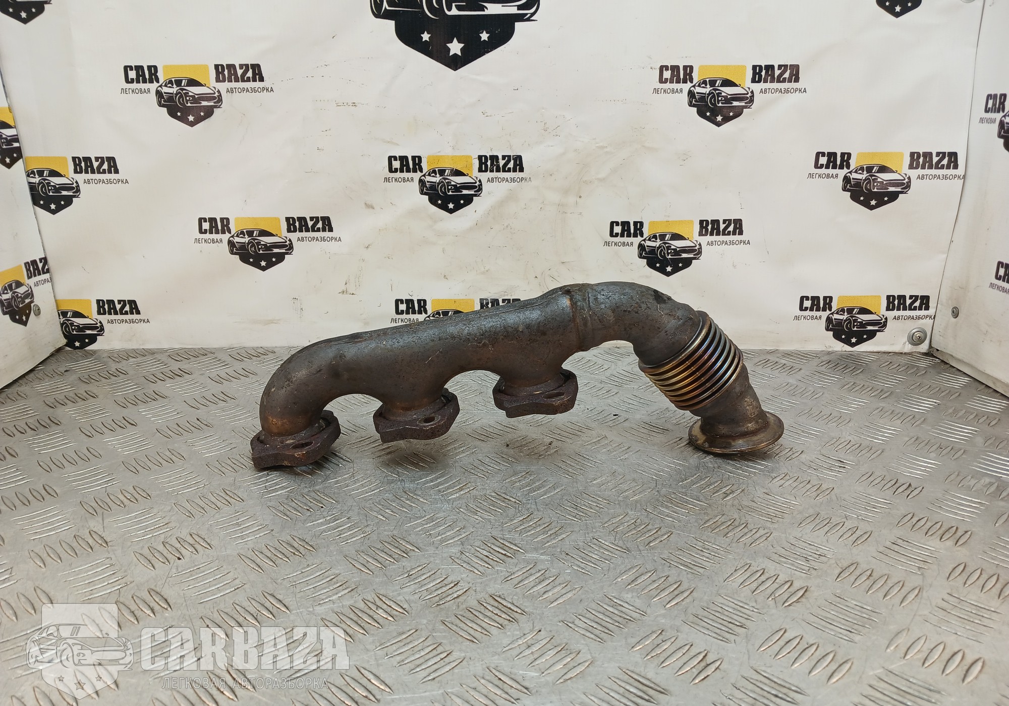 1400400Q0L Коллектор выпускной правый