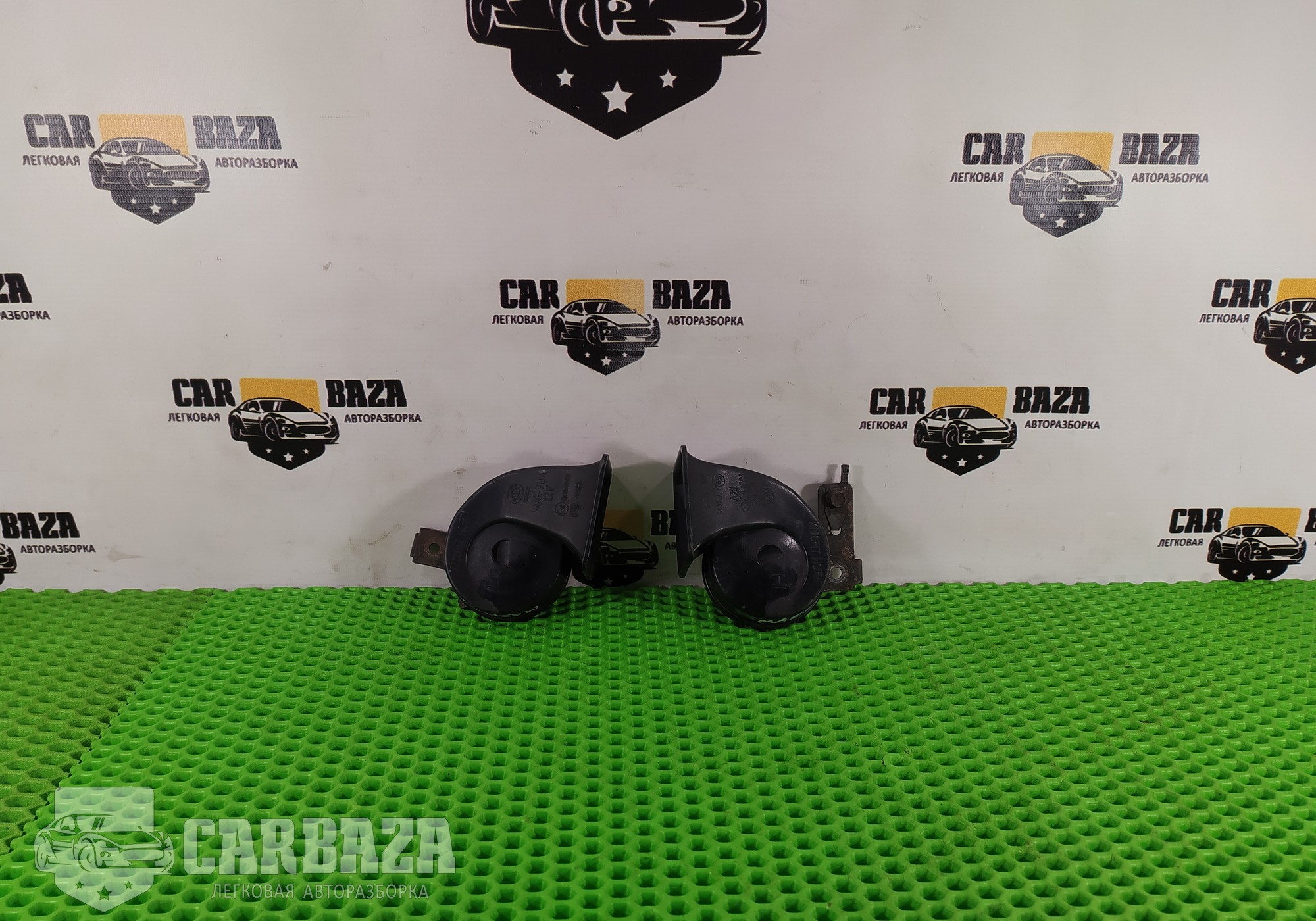 E2236678YA Сигнал звуковой (комплект) высокий/тихий тон для Mazda 3