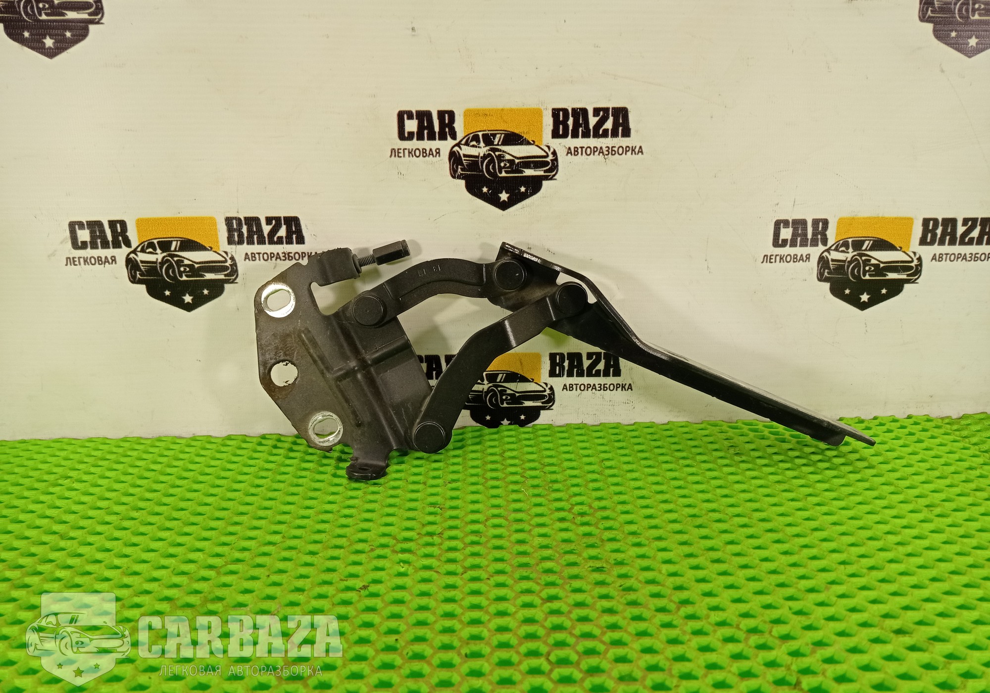 3AA823301 Петля капота левая для Volkswagen Passat B7 (с 2010 по 2015)