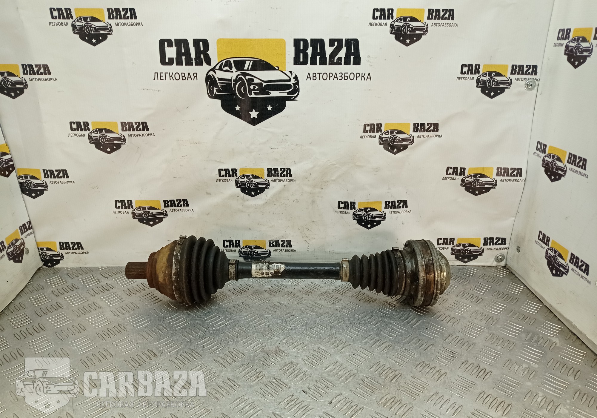 2K3407271B Привод передний левый для Volkswagen Caddy