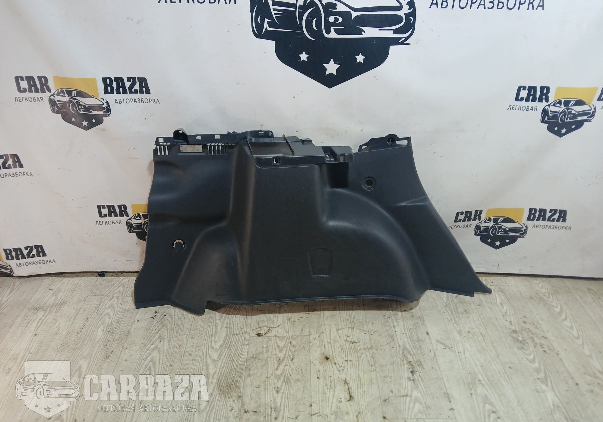 849513348R Обшивка багажника левая для Renault Duster I (с 2010 по 2021)