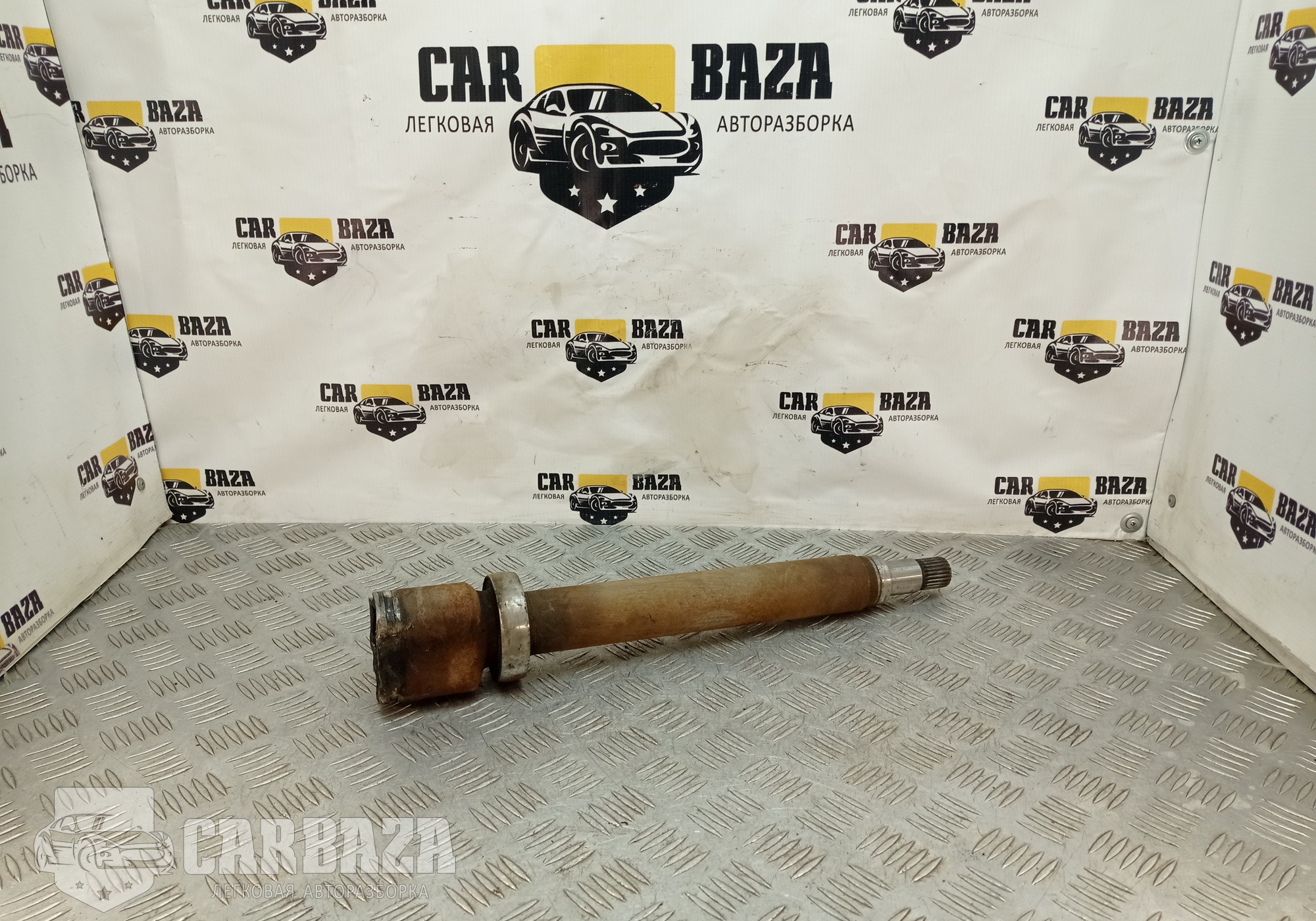 1722079 Вал промежуточный правый