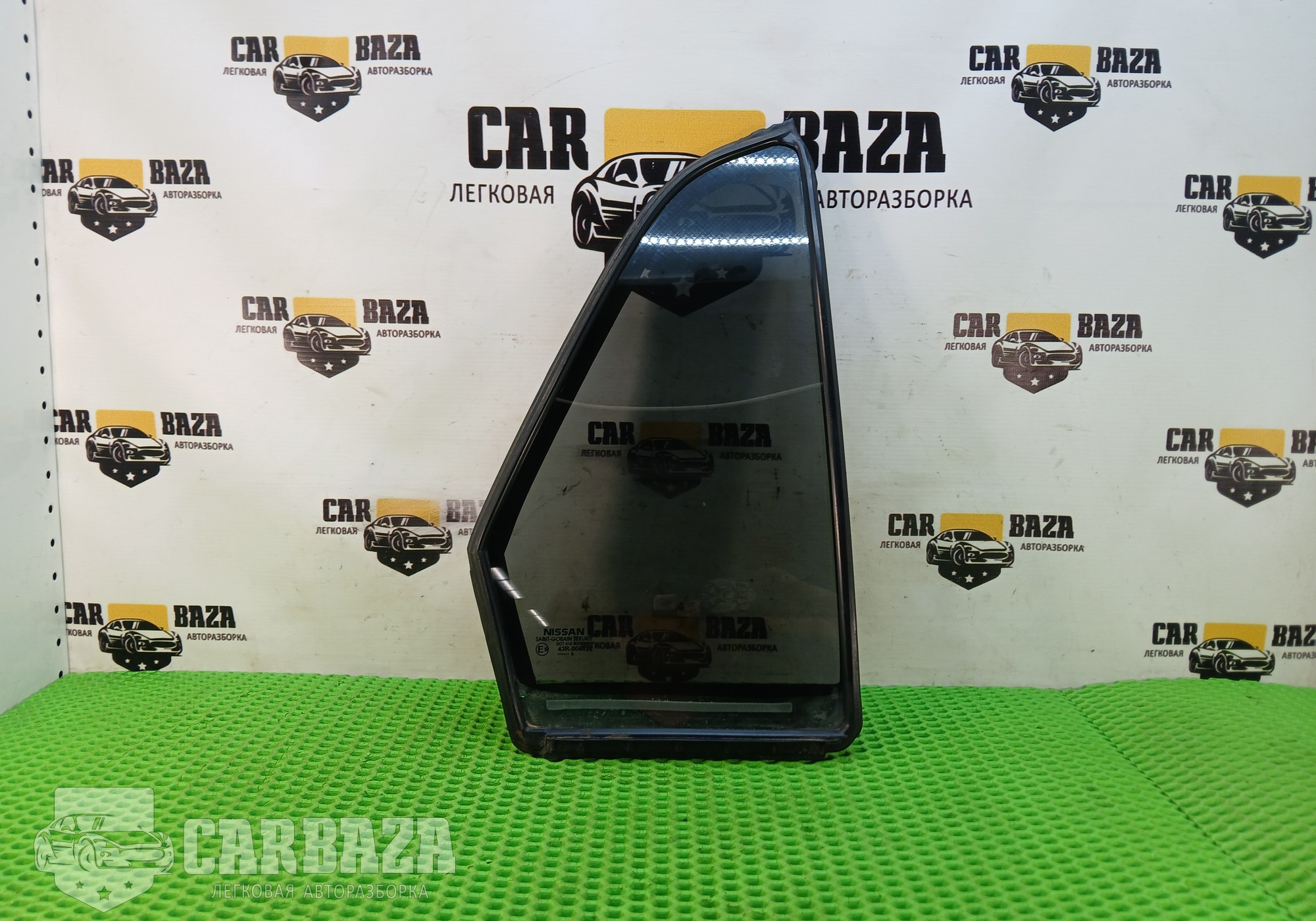 82262EL400 Форточка двери задняя правая С11 для Nissan Tiida I (с 2004 по 2014)