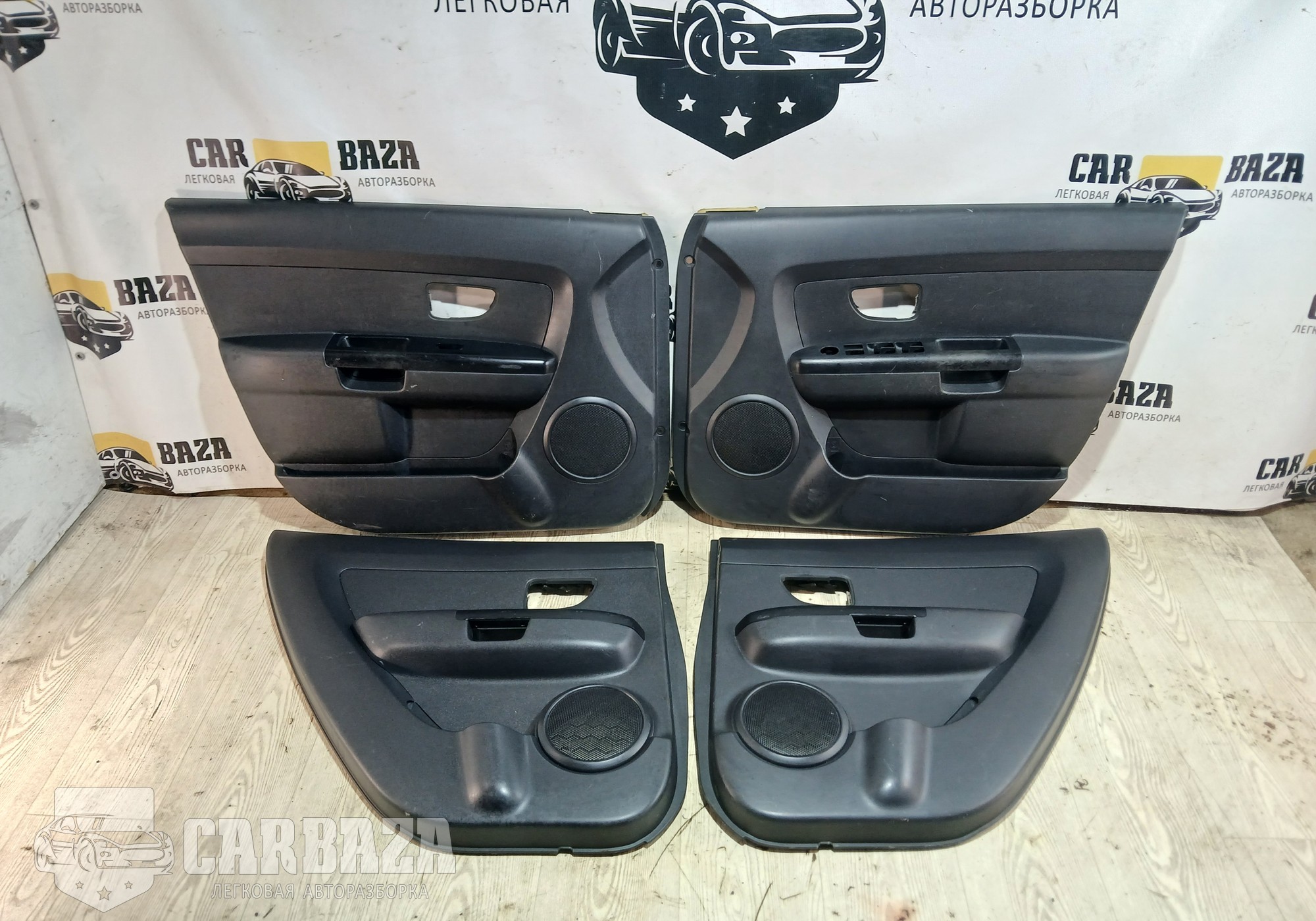 823802K000 Обшивки дверей (комплект) для Kia Soul I (с 2008 по 2014)