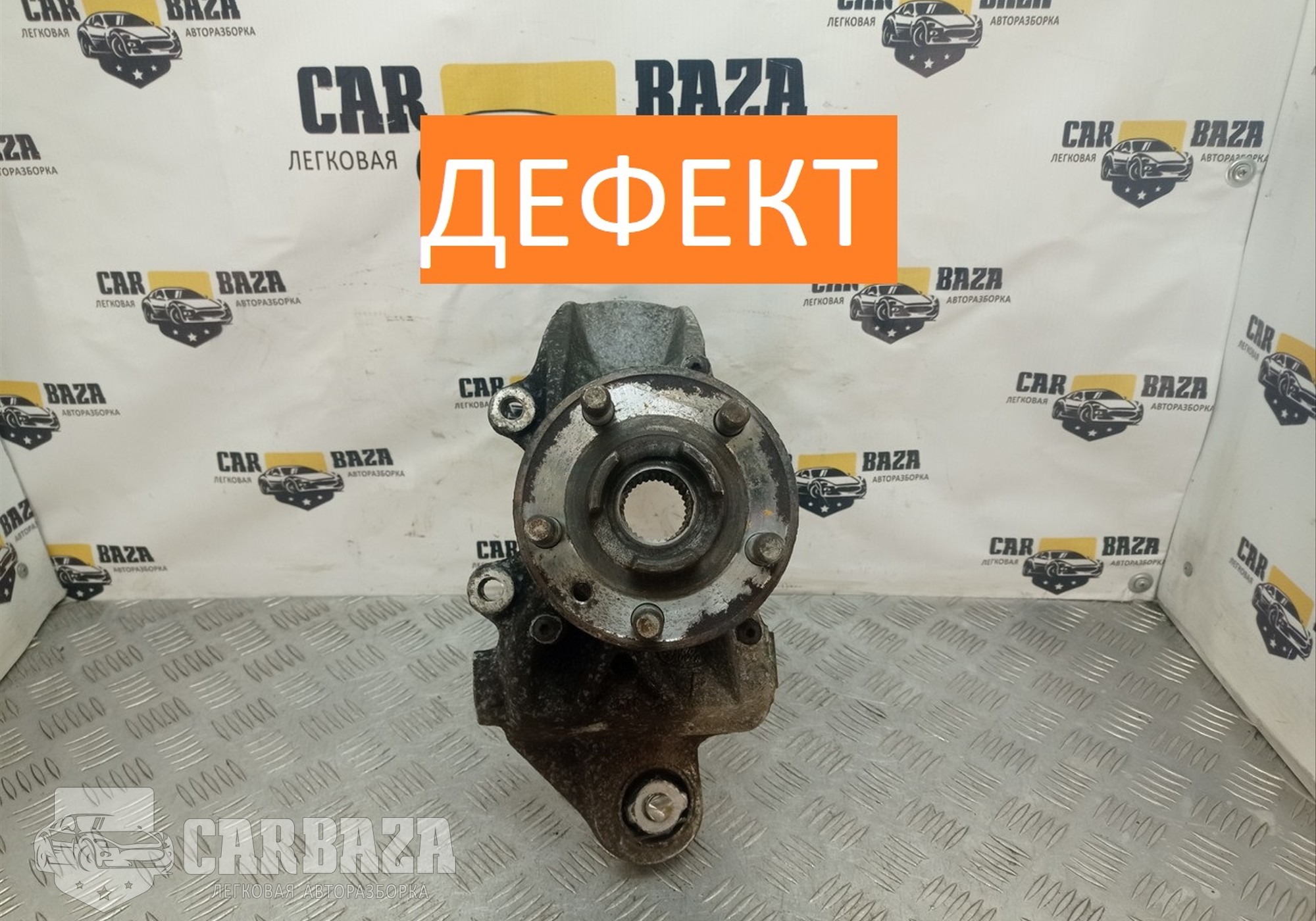 LR024482 Кулак задний правый для Land Rover Range Rover Evoque (с 2011)