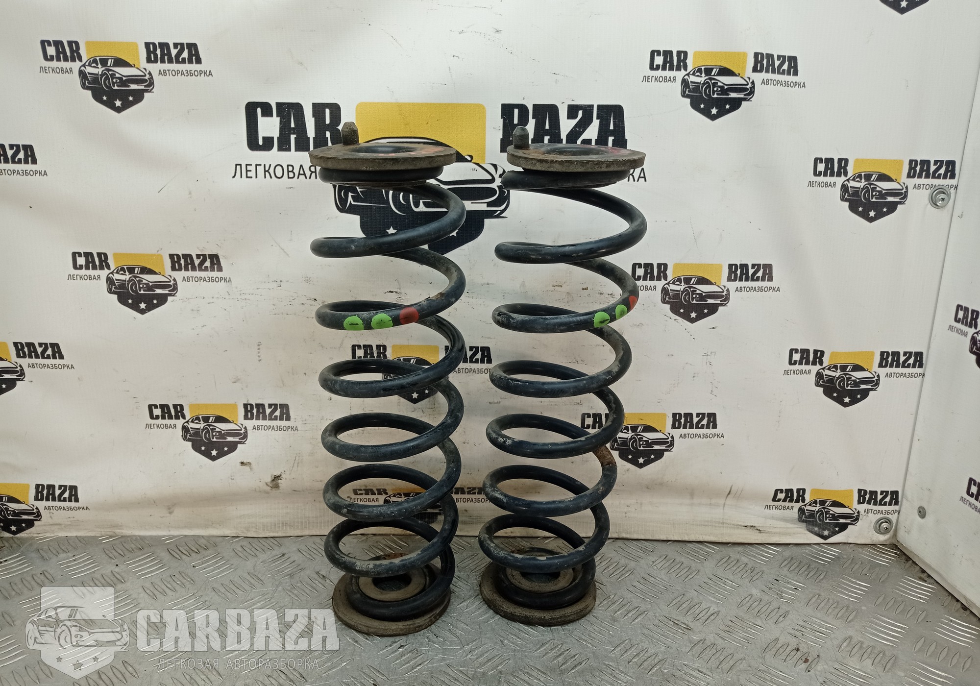 1K0511115CR Пружины задние (4x4)