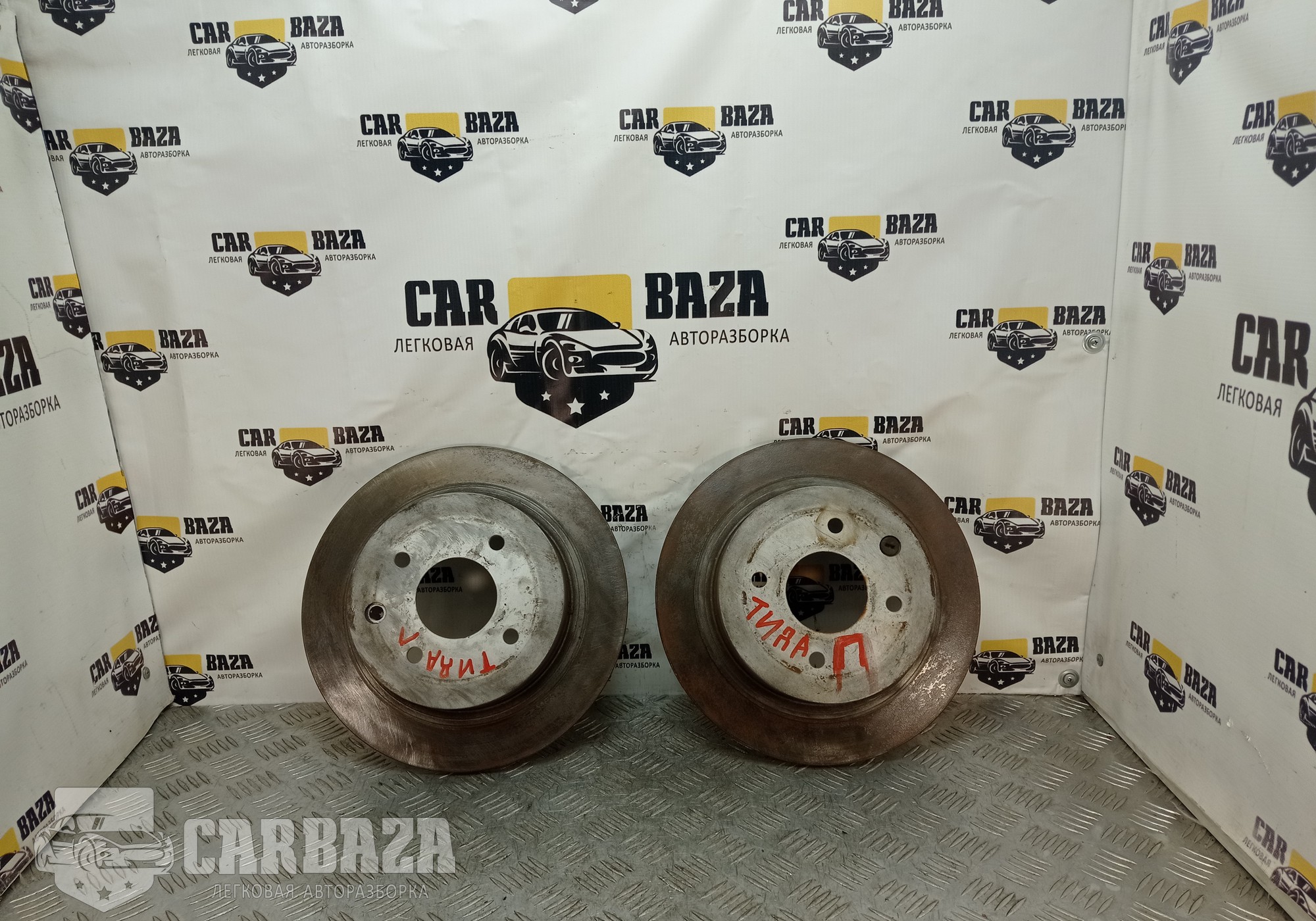 43206EM10A Диски тормозные задние для Nissan Cube