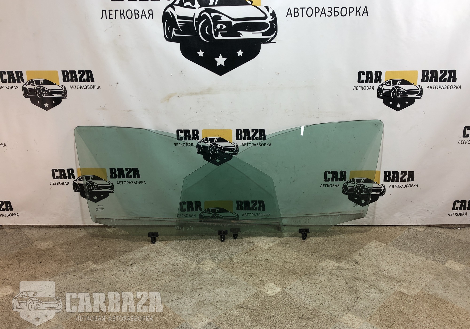 80300JD000 Стекло двери переднее для Nissan Qashqai J10 (с 2006 по 2013)