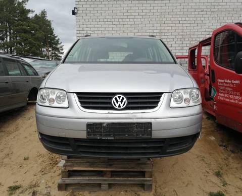 Volkswagen Touran I 2004 г. в разборе