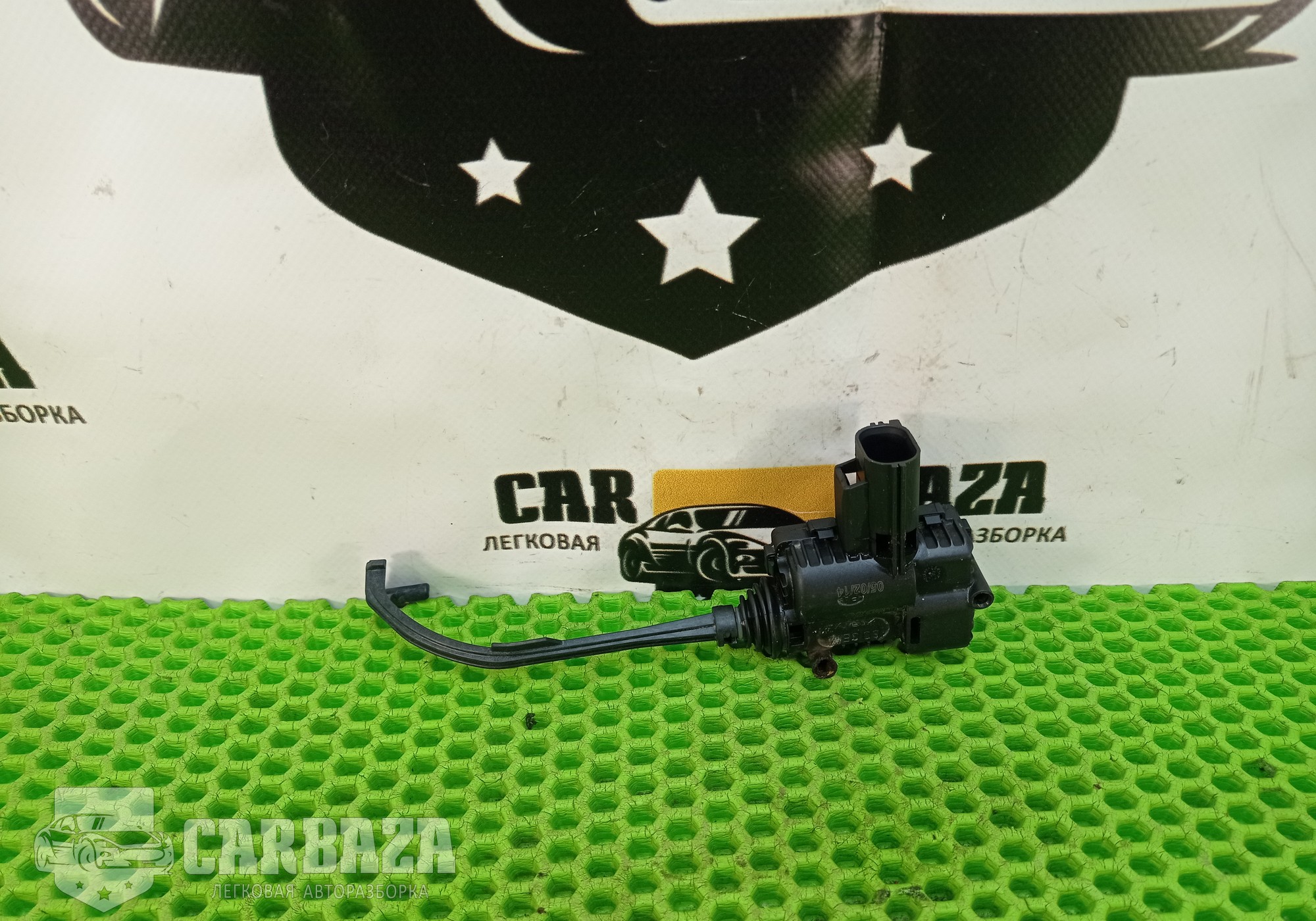 LR104300 Моторчик лючка бензобака для Ford C-Max