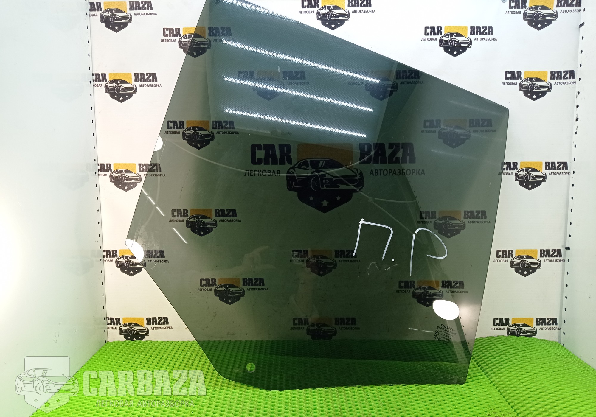 31371003 Стекло двери задней правой для Volvo XC90 II (с 2014)