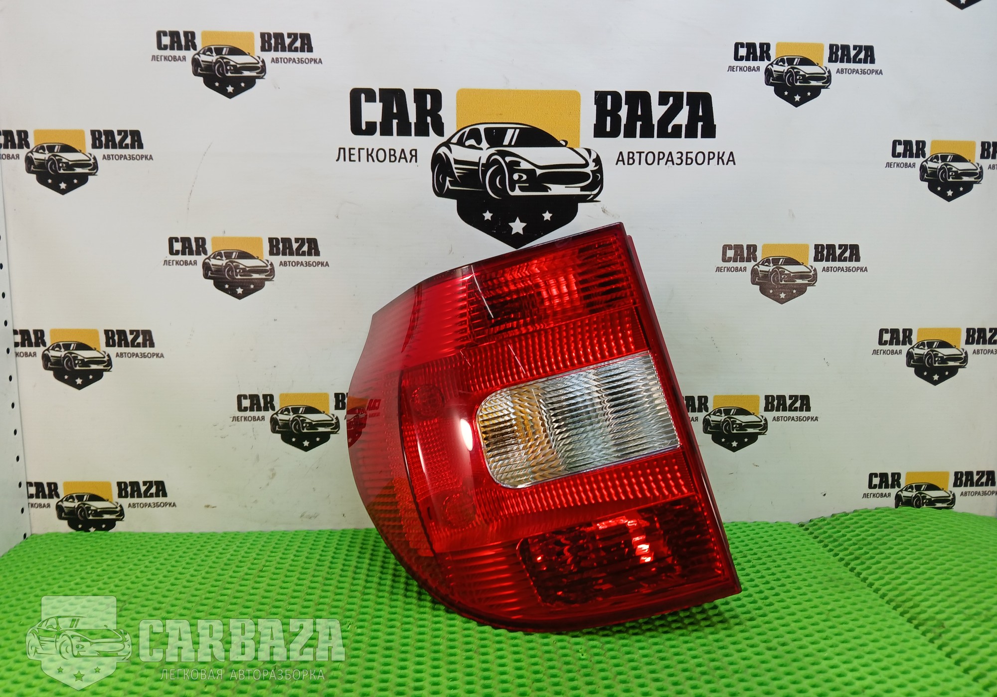 5L0945111 Фонарь задний левый для Skoda Yeti (с 2009 по 2018)