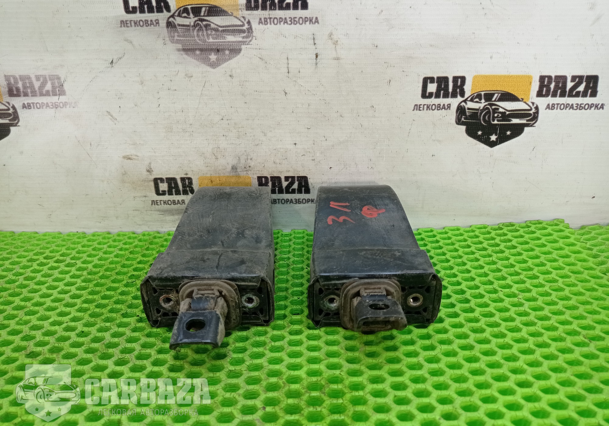 5J0837249C Ограничители дверей для Skoda Fabia