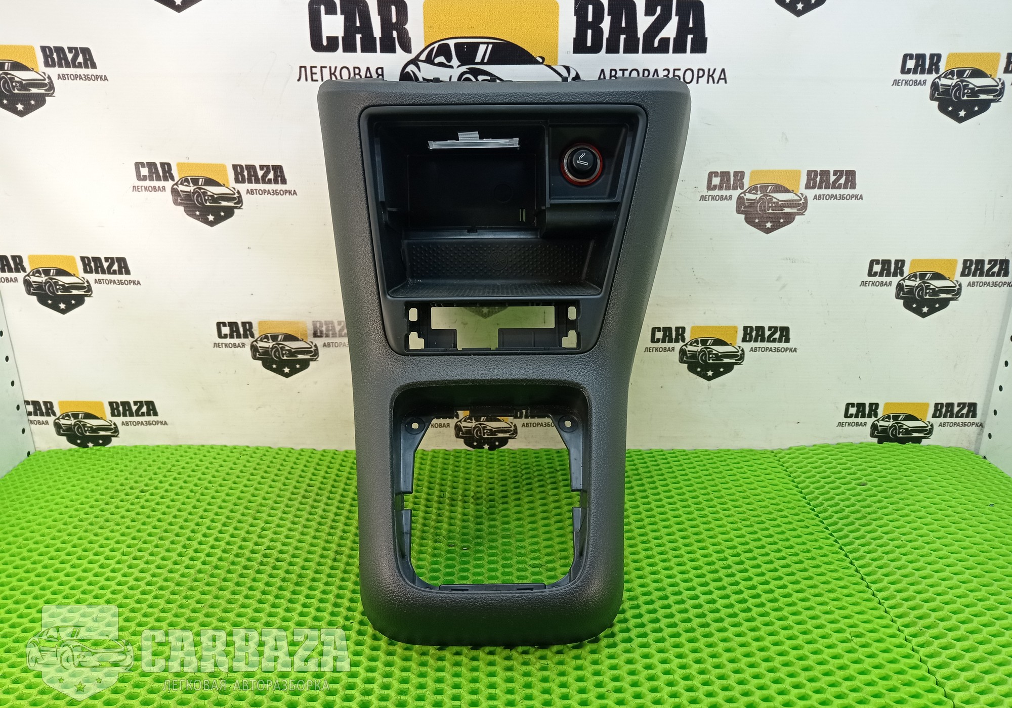 5N1857961A Накладка кулисы КПП для Volkswagen Tiguan I (с 2007 по 2017)