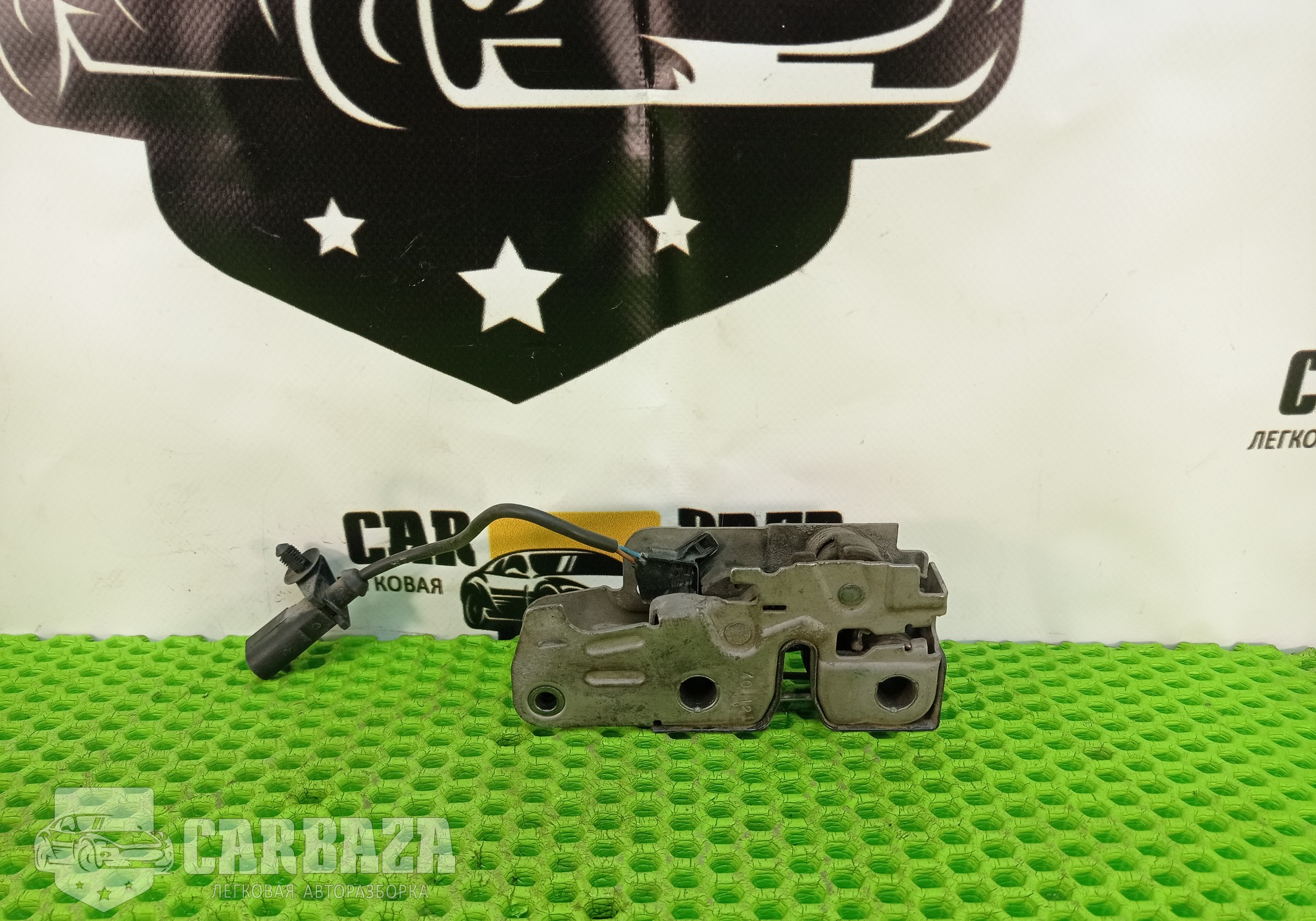 5L0823509A Замок капота для Skoda Yeti (с 2009 по 2018)