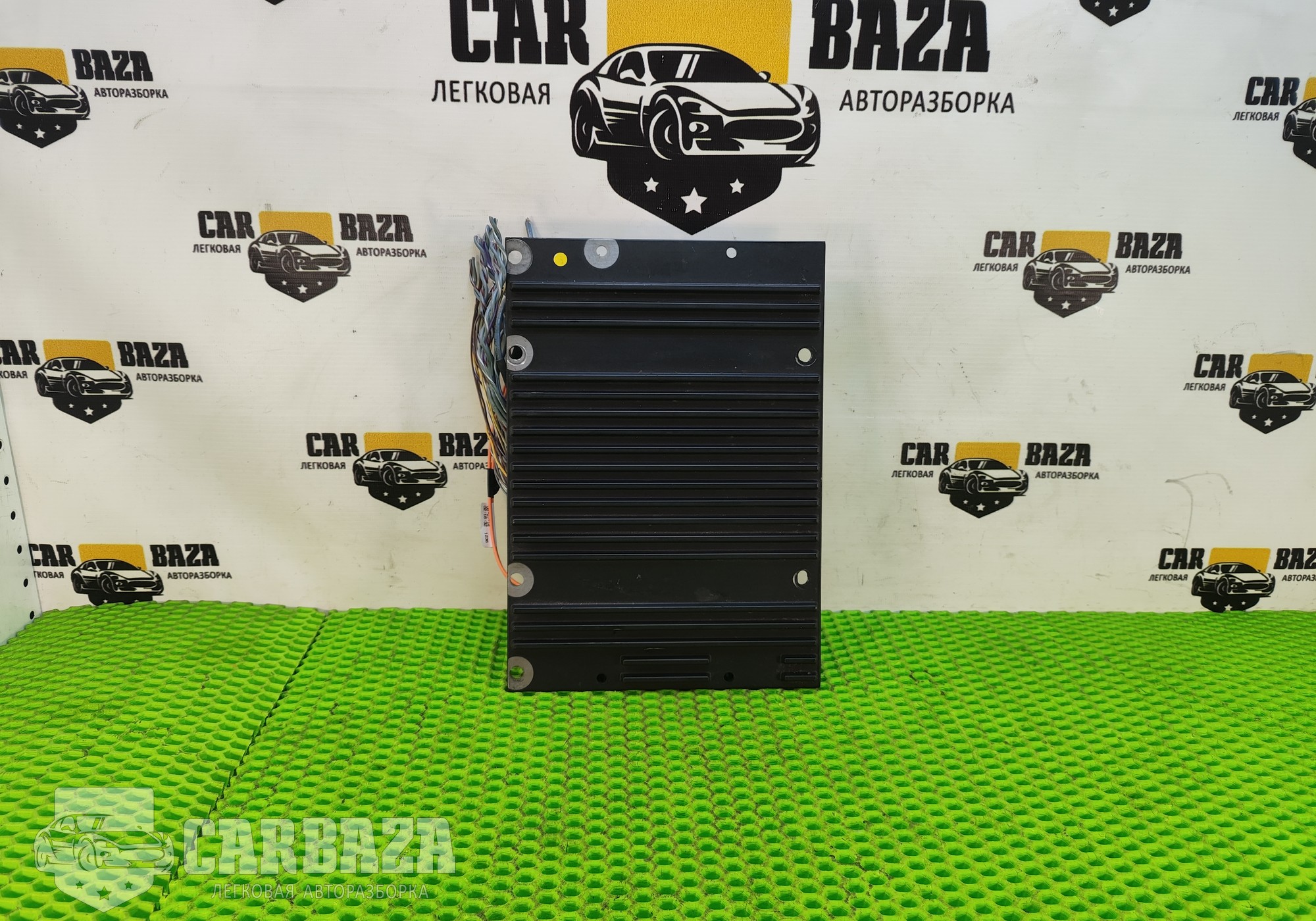 31310001 Усилитель Premium Sound для Volvo XC90 I (с 2002 по 2014)