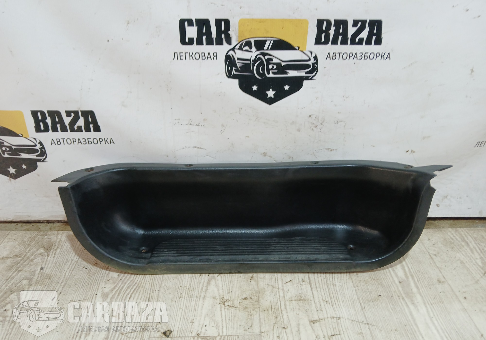 858764H000 Ступенька правая для Hyundai Starex (с 1996 по 2007)