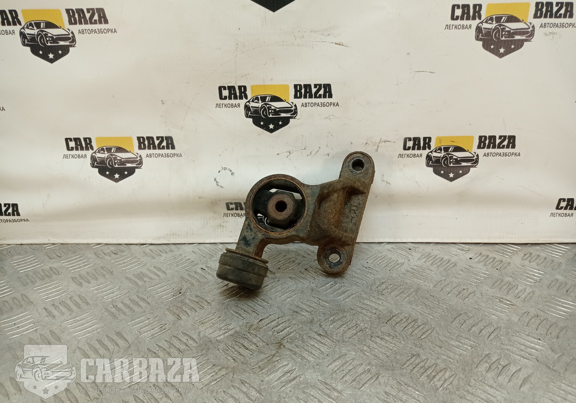 EG252868XA Опора заднего редуктора правая для Mazda CX-7 (с 2006 по 2012)