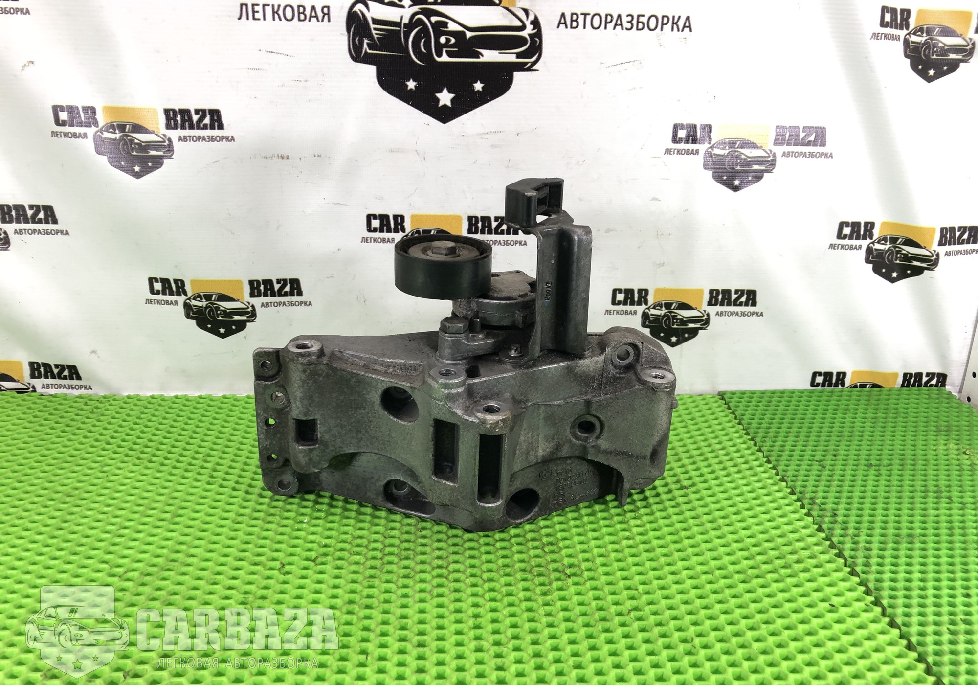 11167619250 Кронштейн генератора 2.0 B47 для BMW X4