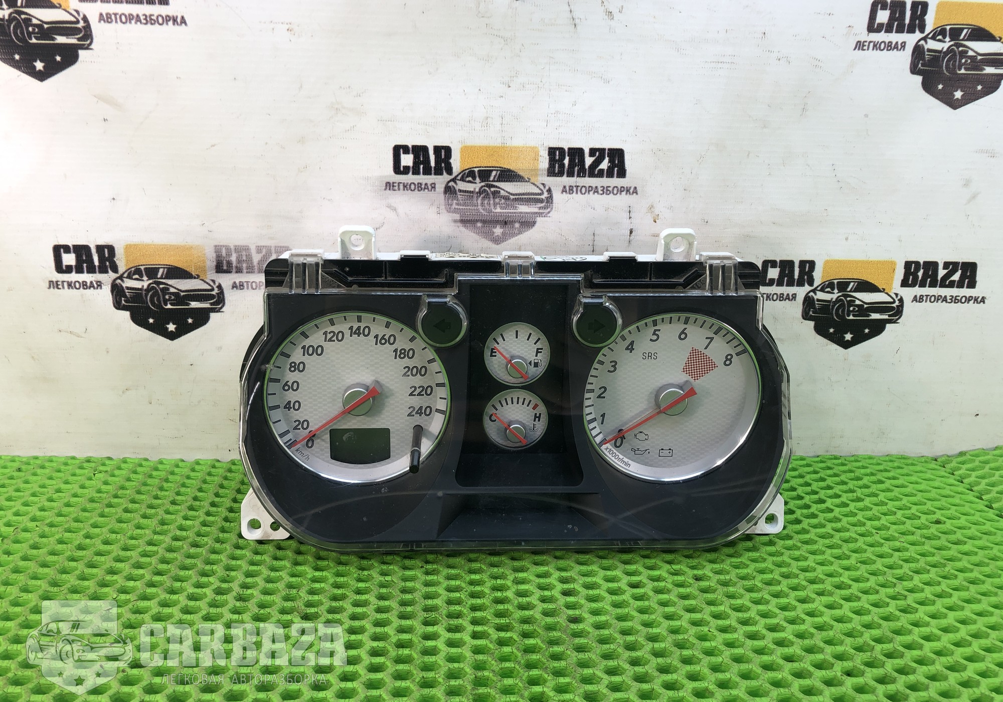 MN162796 Панель приборов МКПП для Mitsubishi Outlander I (с 2002 по 2008)