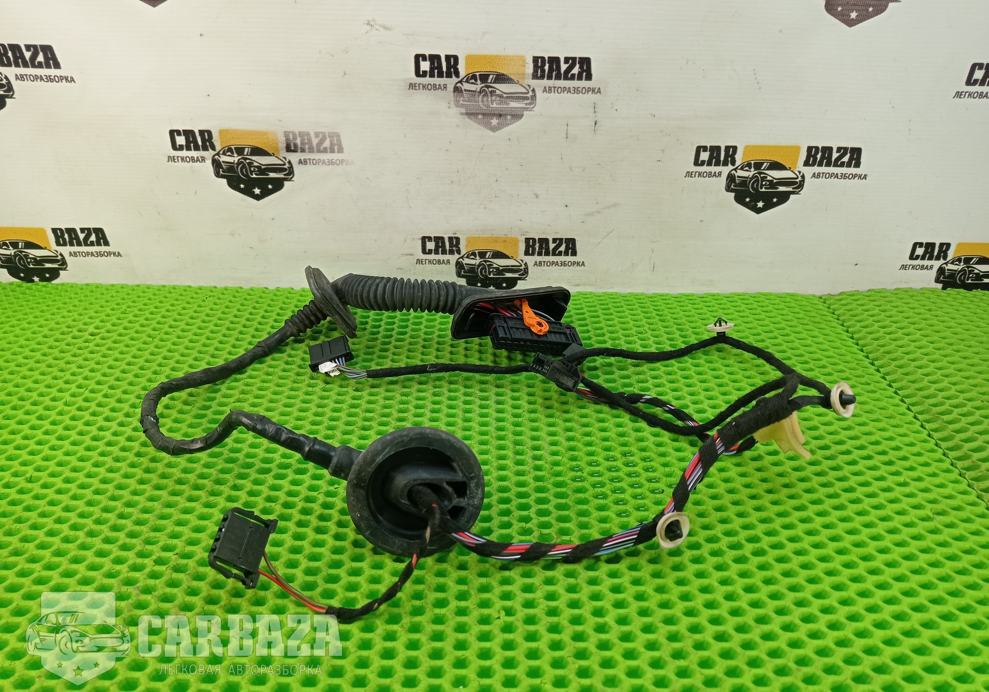 5JH971162N Проводка задней правой двери для Skoda Rapid I (с 2012 по 2020)