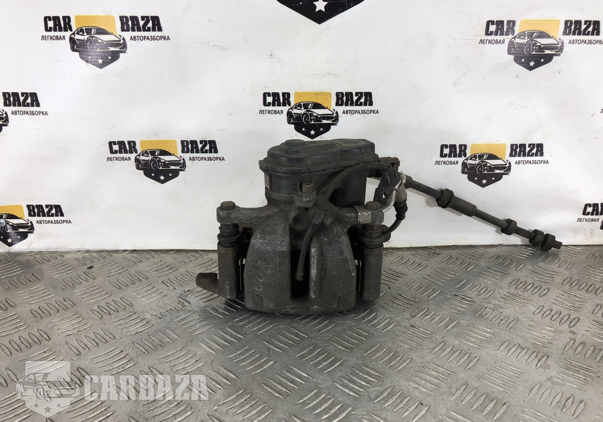 4G0615403 Суппорт задний левый L для Audi A7