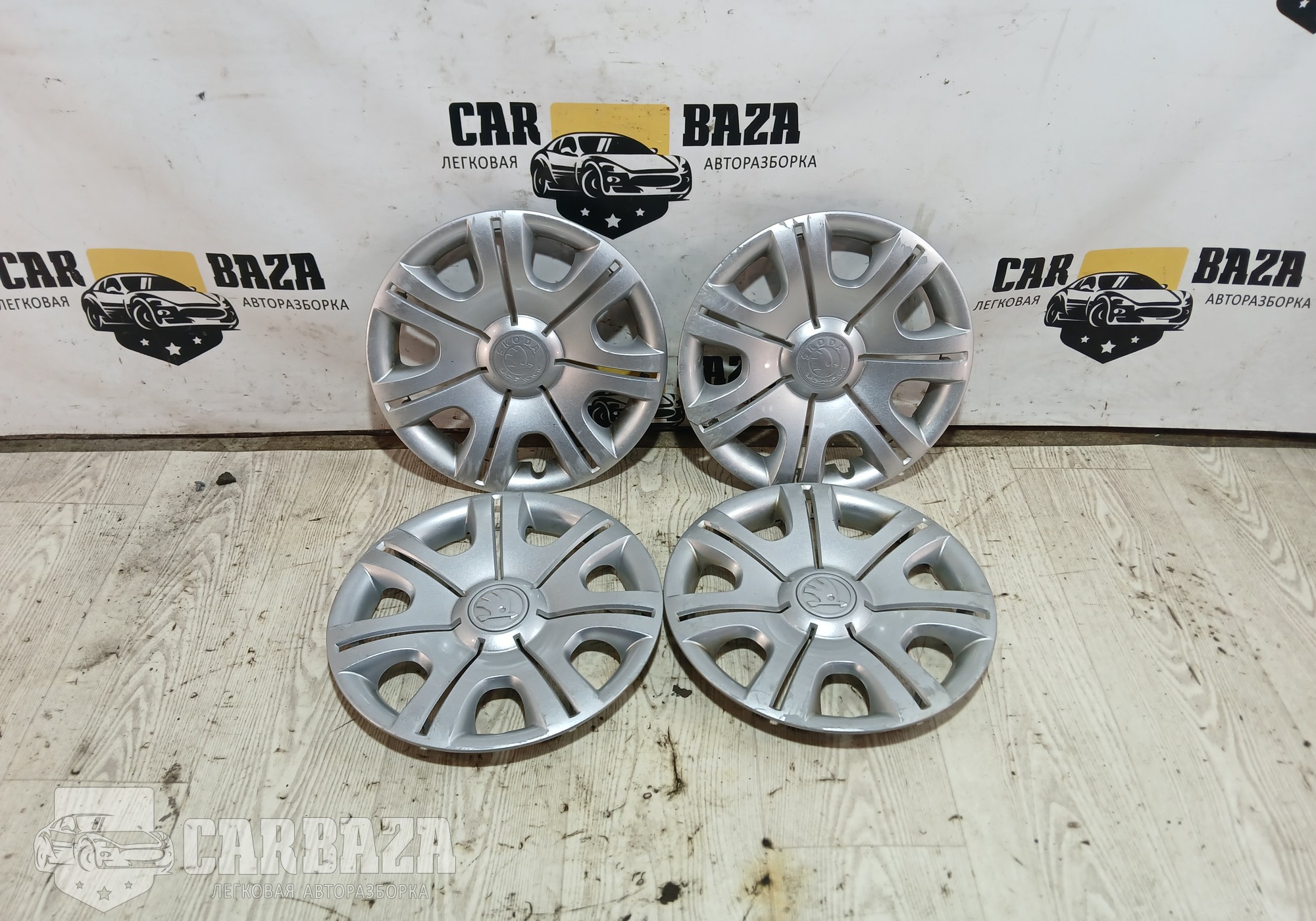 5J0601147K Колпаки колес R14 для Skoda Fabia II (с 2006 по 2014)