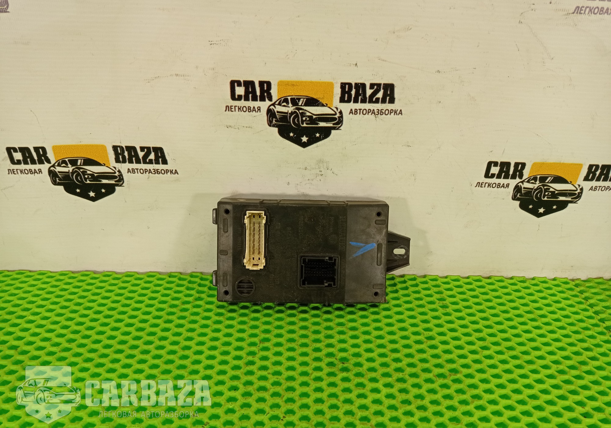 8201279200 Блок комфорта для Renault Duster I (с 2010 по 2021)