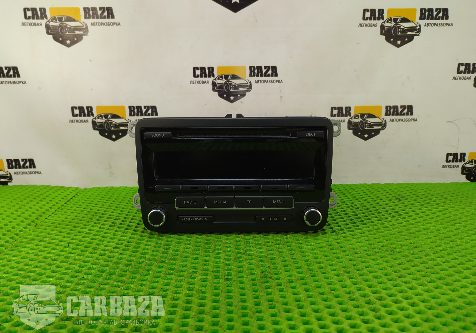 1K0035186AN Медиацентр для Volkswagen Jetta