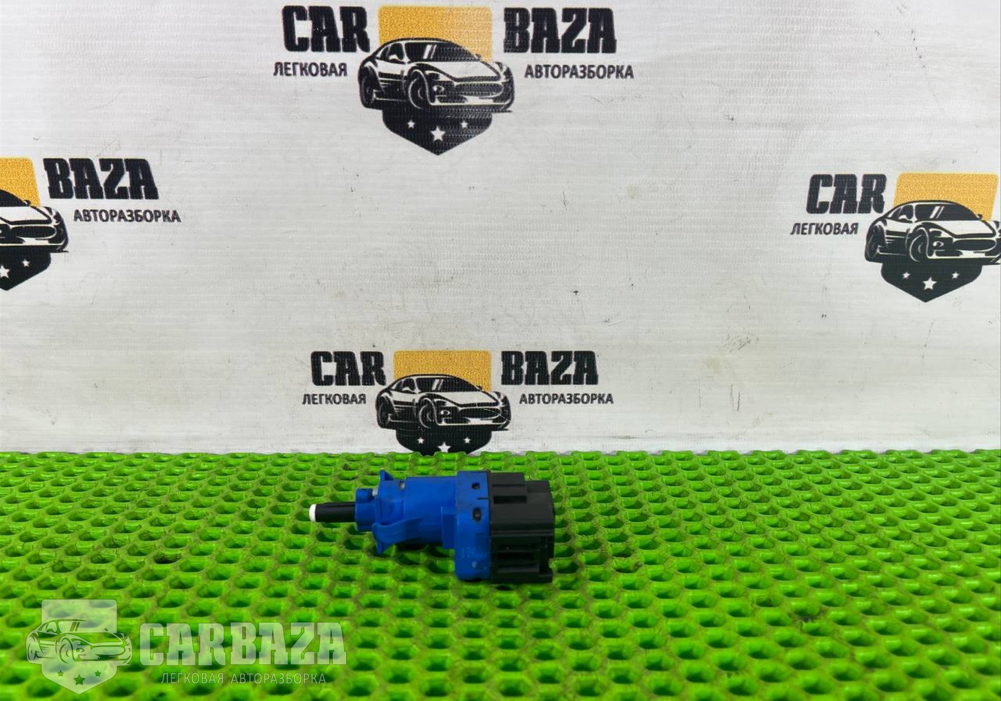BN7N66490A Концевик педали тормоза для Mazda 2