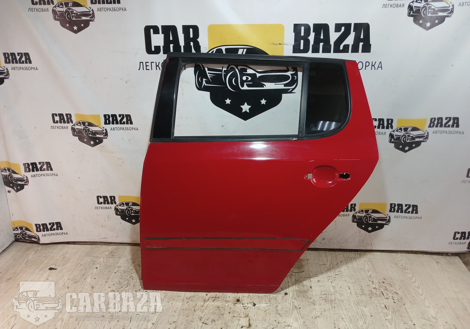 5J6833055 Дверь задняя левая (хетчбек) для Skoda Fabia II (с 2006 по 2014)