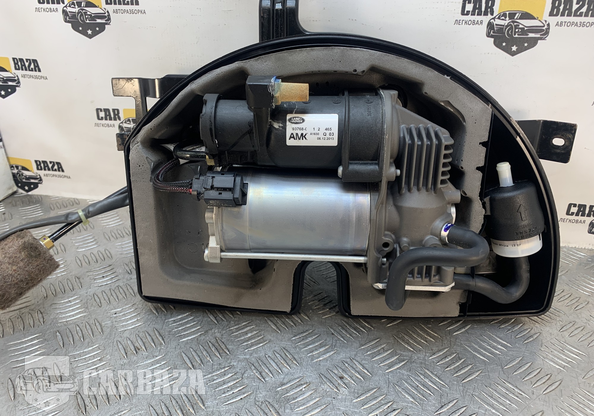 CPLA3B484CC Компрессор пневмоподвески для Land Rover Range Rover IV (с 2012)