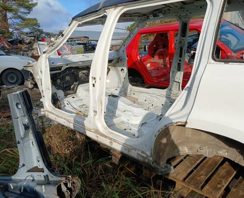 5L6809601C Порог кузова левый (со стойкой) для Skoda Yeti (с 2009 по 2018)