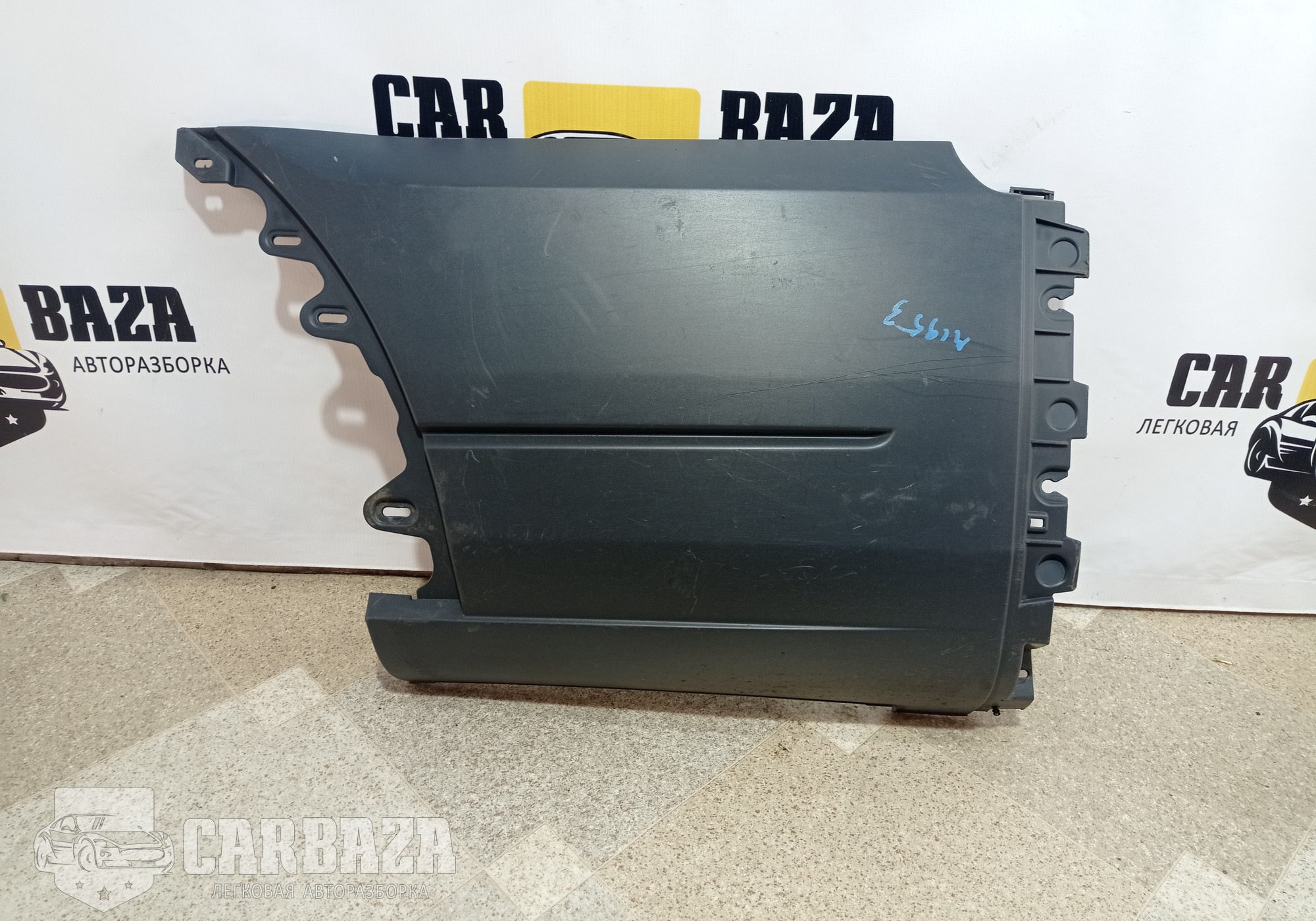 BK3117927CD Накладка кузова задняя левая для Ford Transit VIII (с 2013)