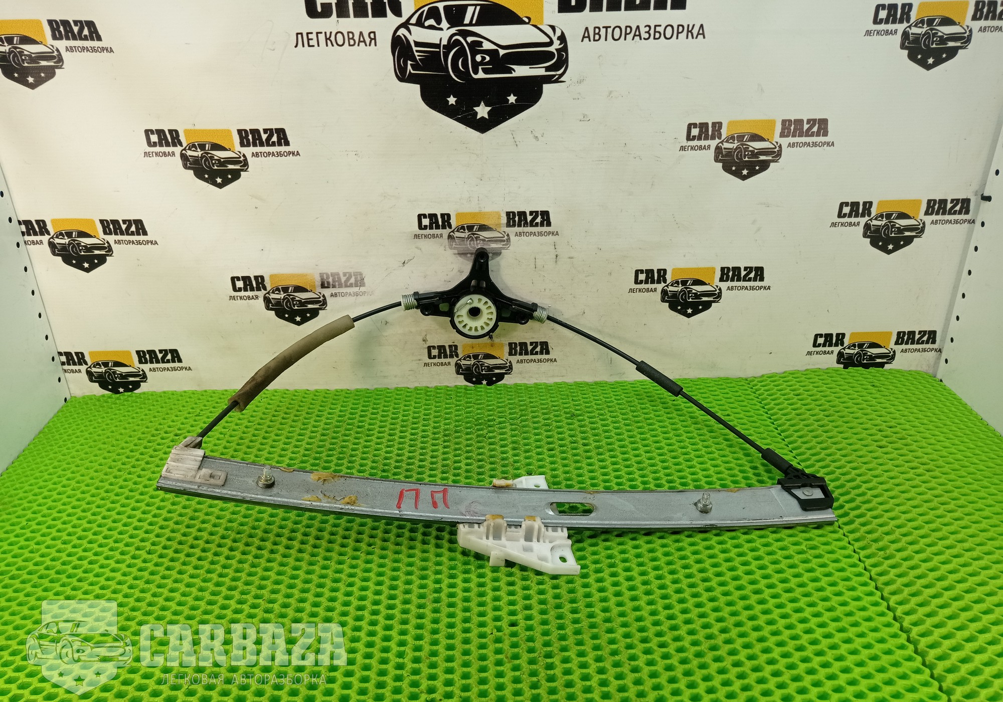 D65158590B Стеклоподъемник передний правый DE