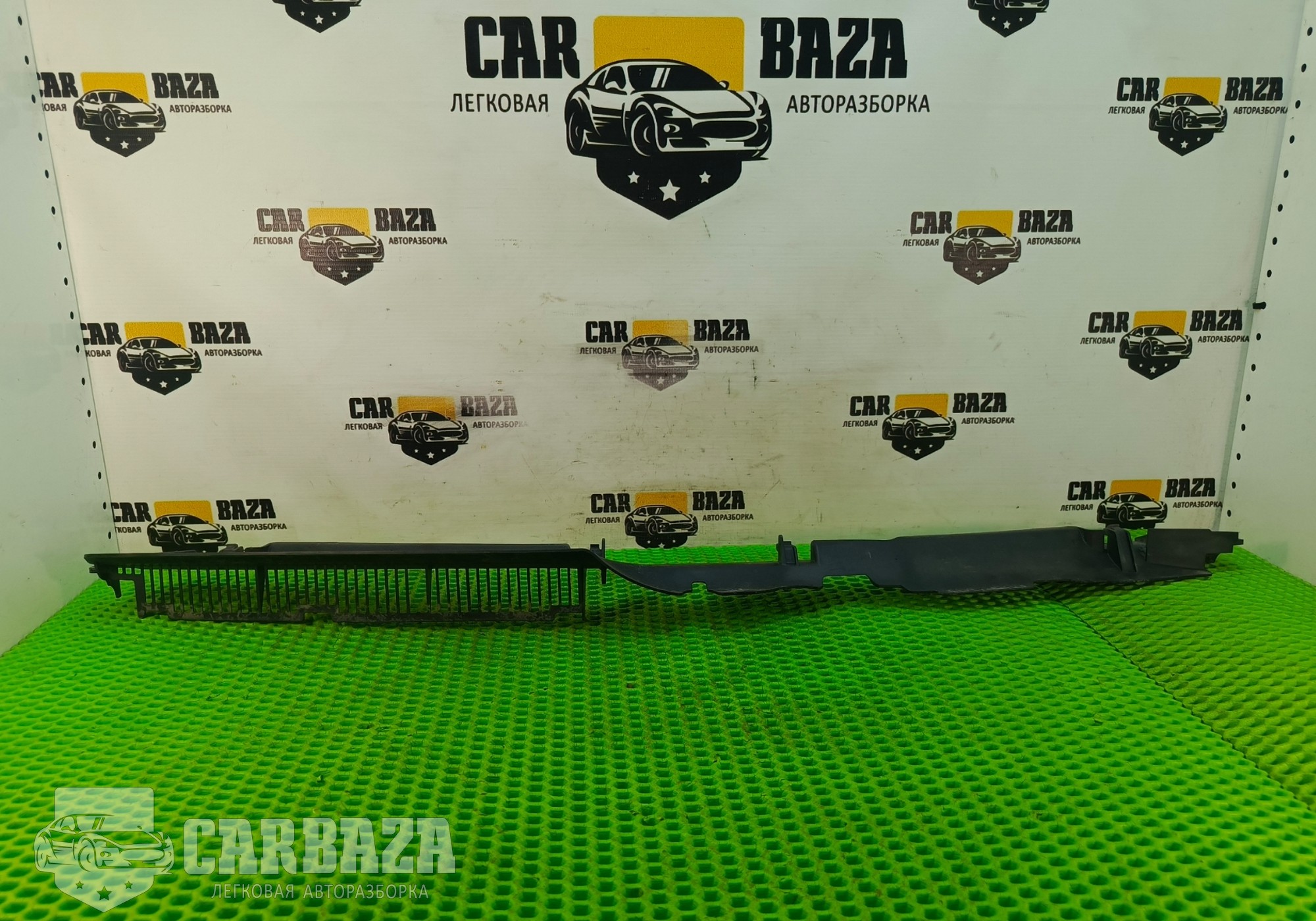 3C0121330 Воздуховод радиатора для Volkswagen Passat B6 (с 2005 по 2011)