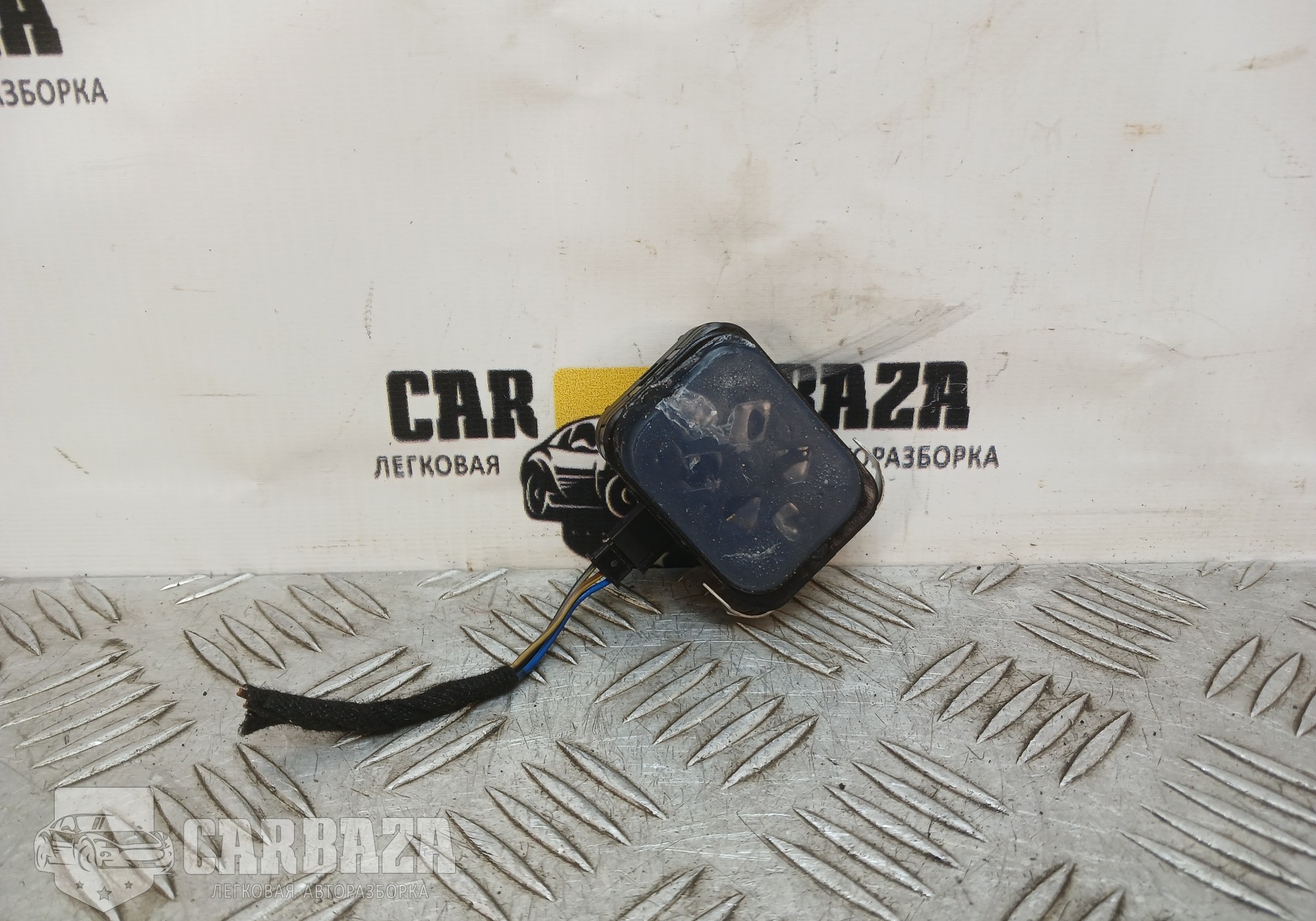 8X2317D547AE Датчик дождя