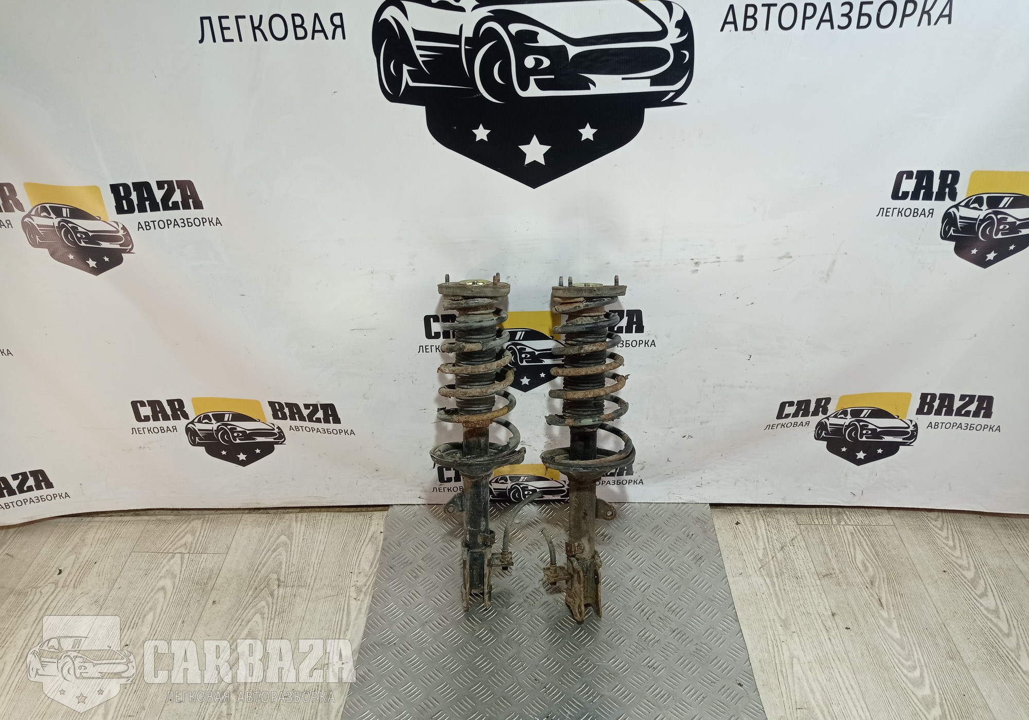 5536117600 Стойки задние для Hyundai Matrix (с 2001 по 2010)