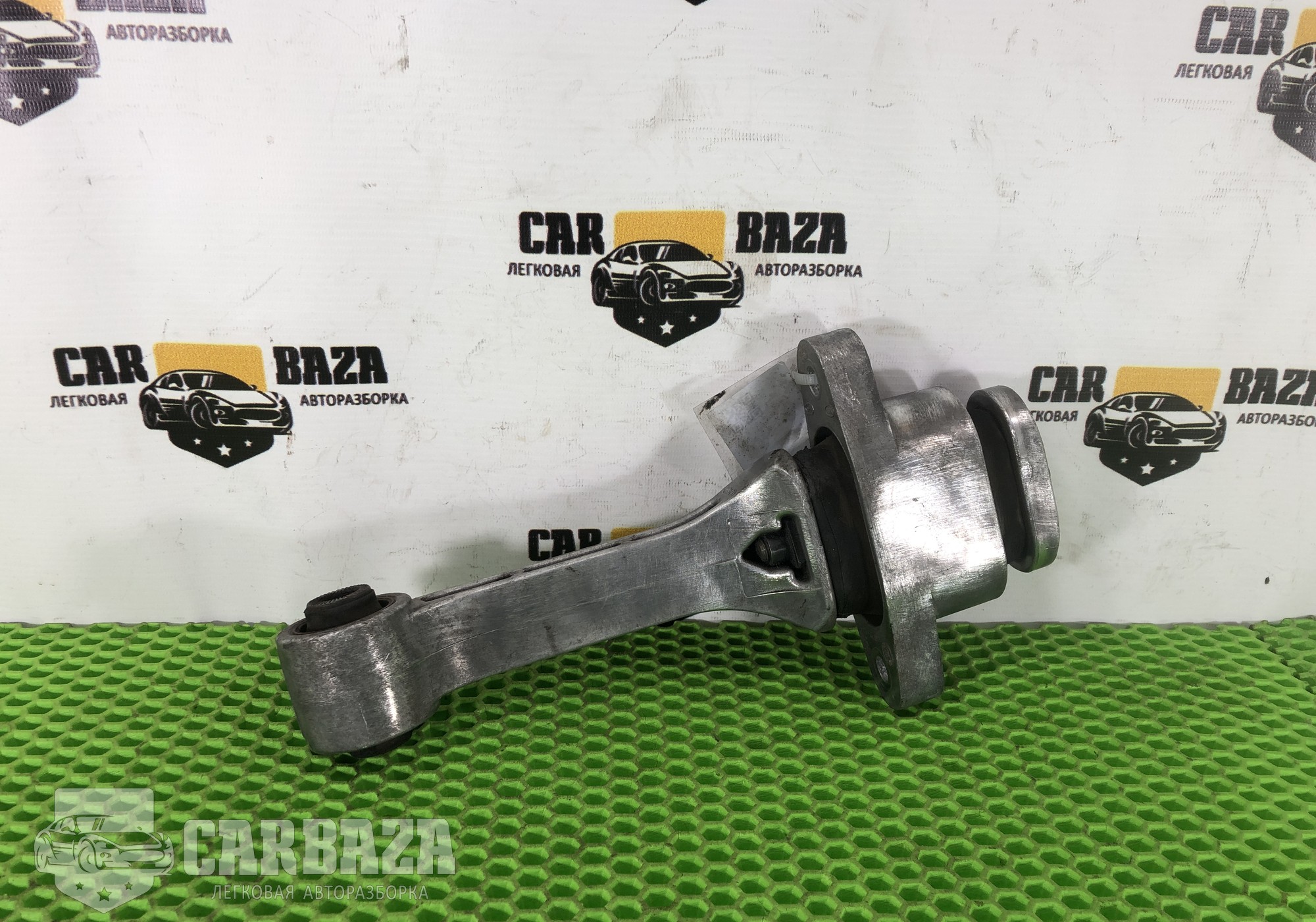 219502S000 Опора двигателя задняя для Hyundai Tucson